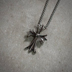 CHROME HEARTS CROSS NECKLACE