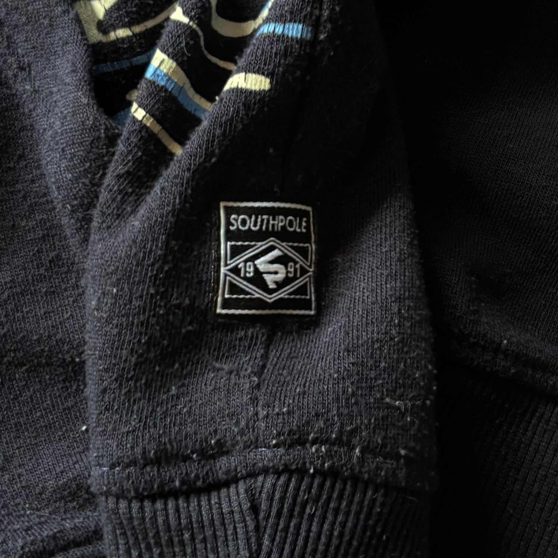 (FIT M) SOUTH POLE DRAGON HOODIE