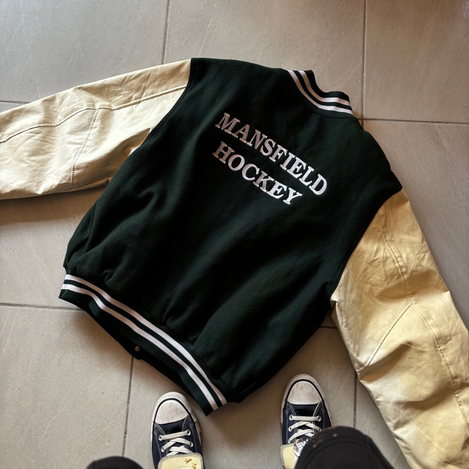 (L) JACKET UNIVERSITY REENOC