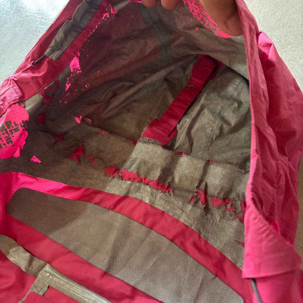 (M) PATAGONIA WINDBREAKER