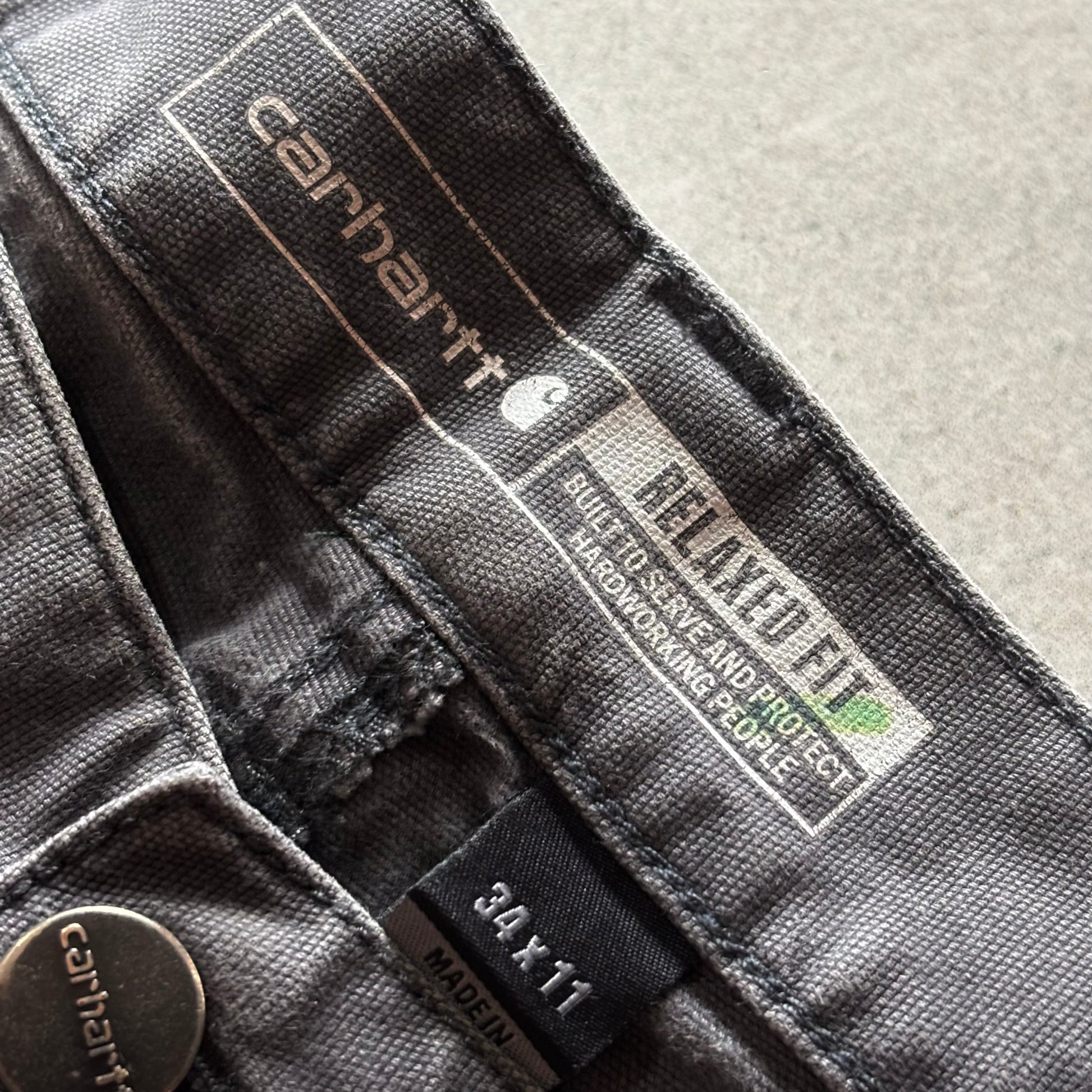 (34) CARHARTT CARPENTER JORT