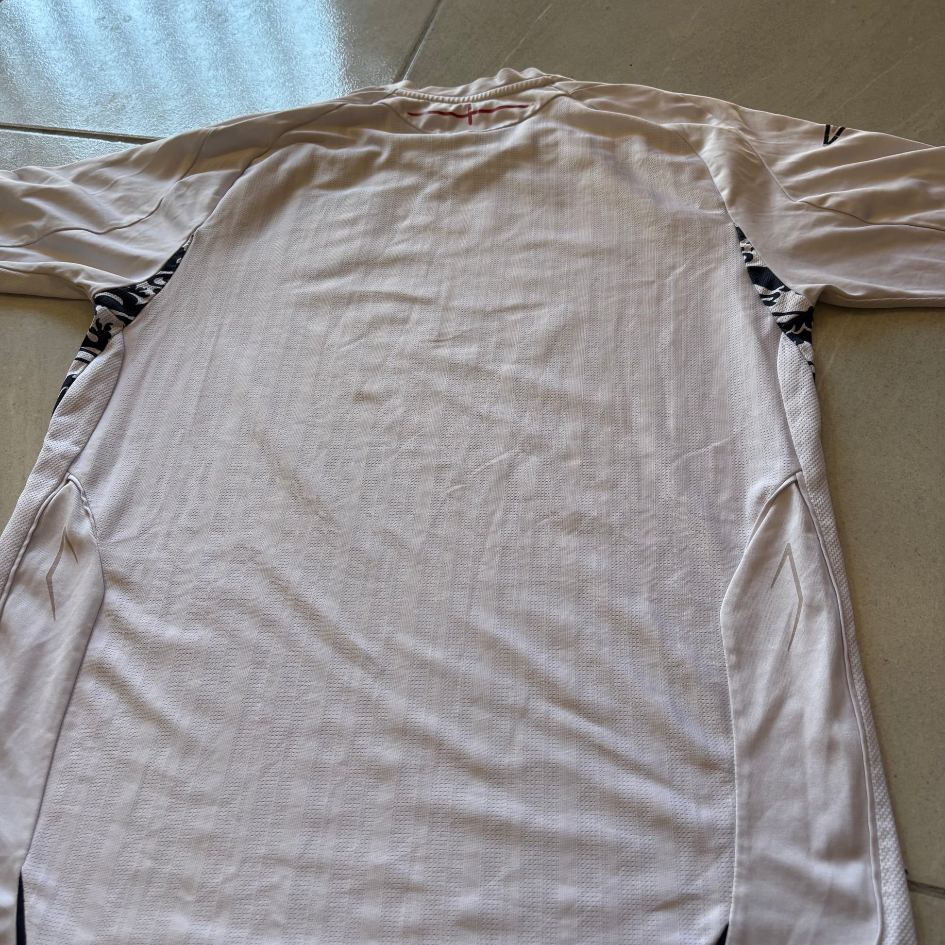 (L) ENGLAND TEE - NO DORSAL