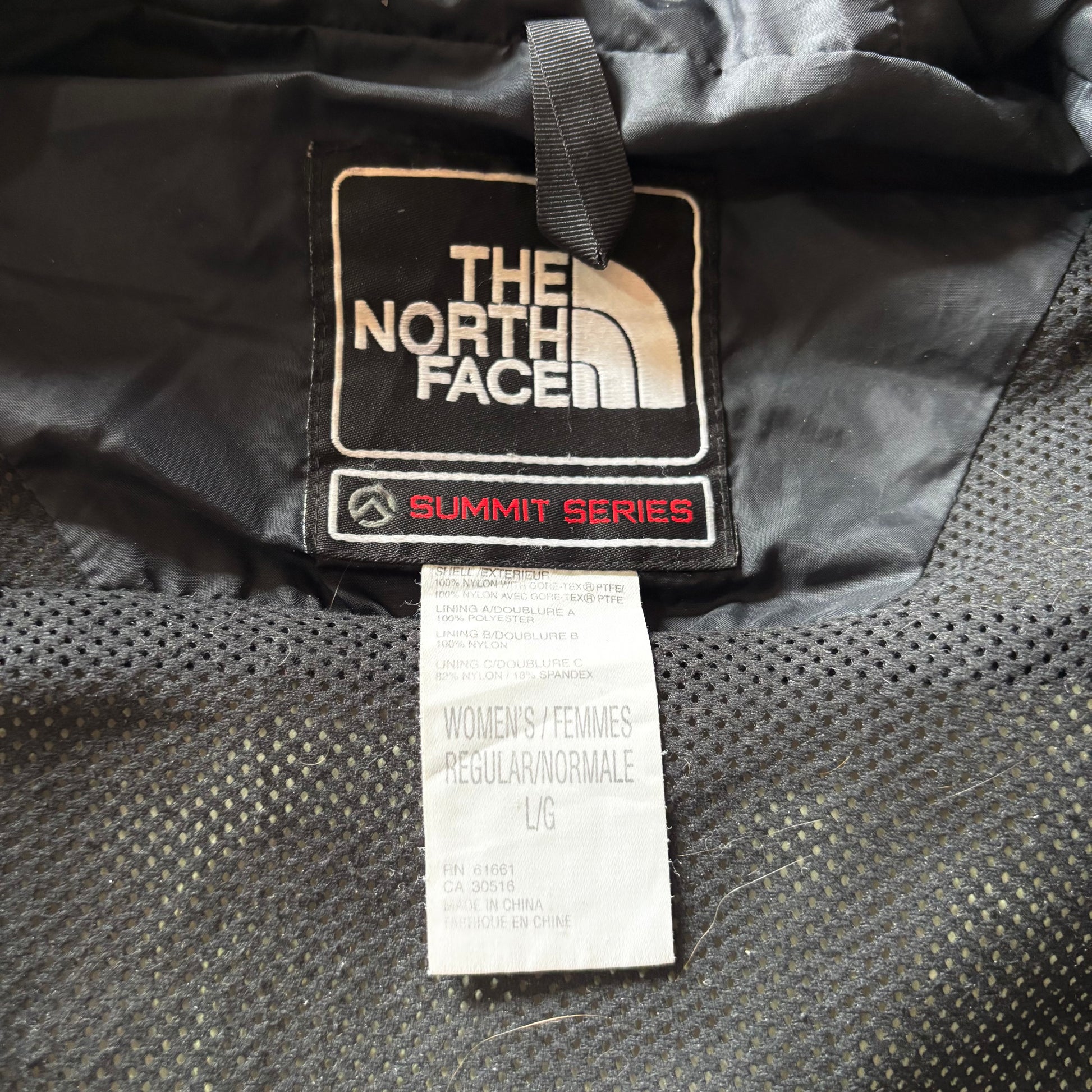 (L) THE NORTH FACE GORE-TEX SUMMIT SERIES