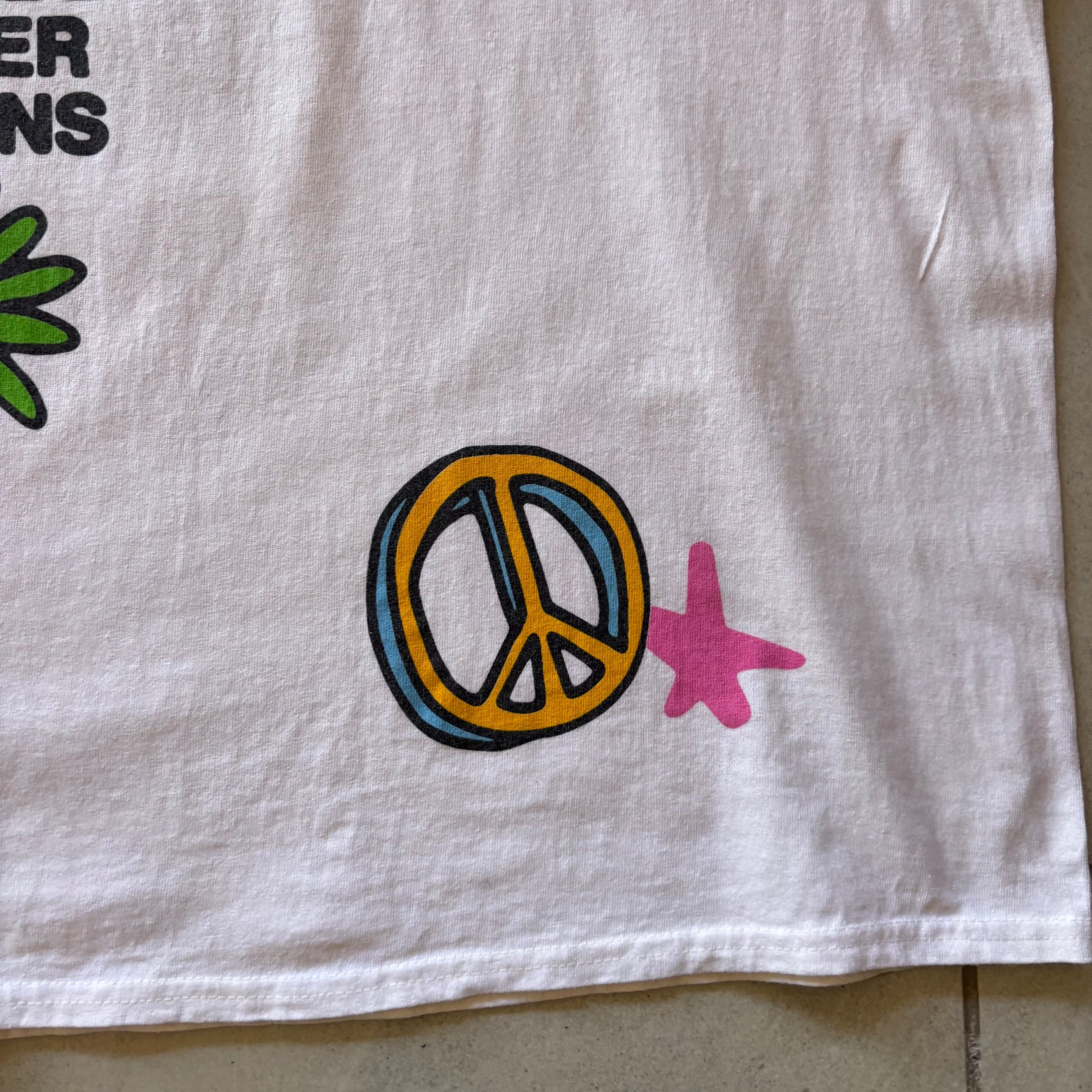 (M) FASHION NOVA TEE