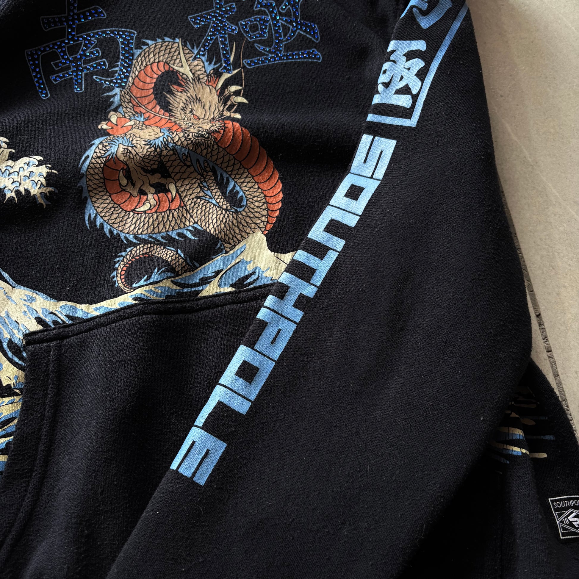 (FIT M) SOUTH POLE DRAGON HOODIE