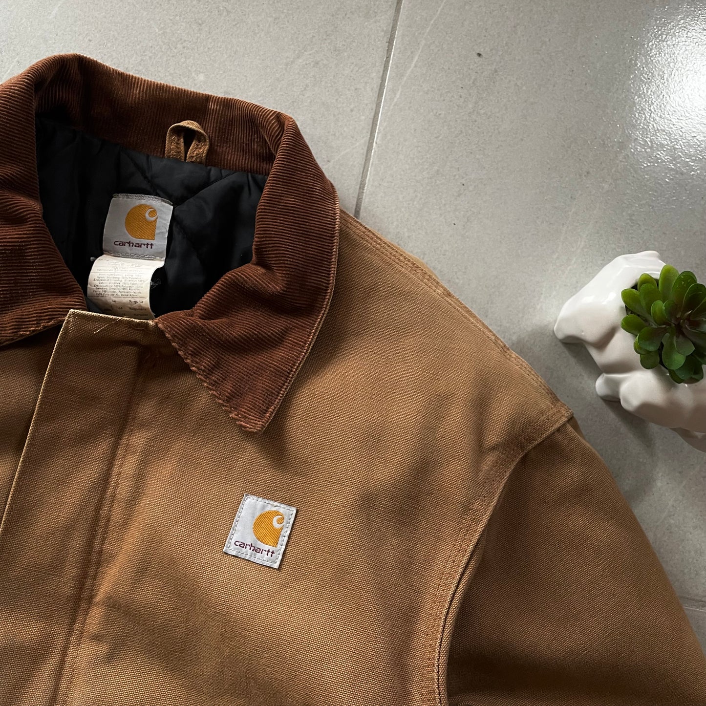 (L Boxy Fit)Carhartt Artic Jacket de los 90s-Como Nueva