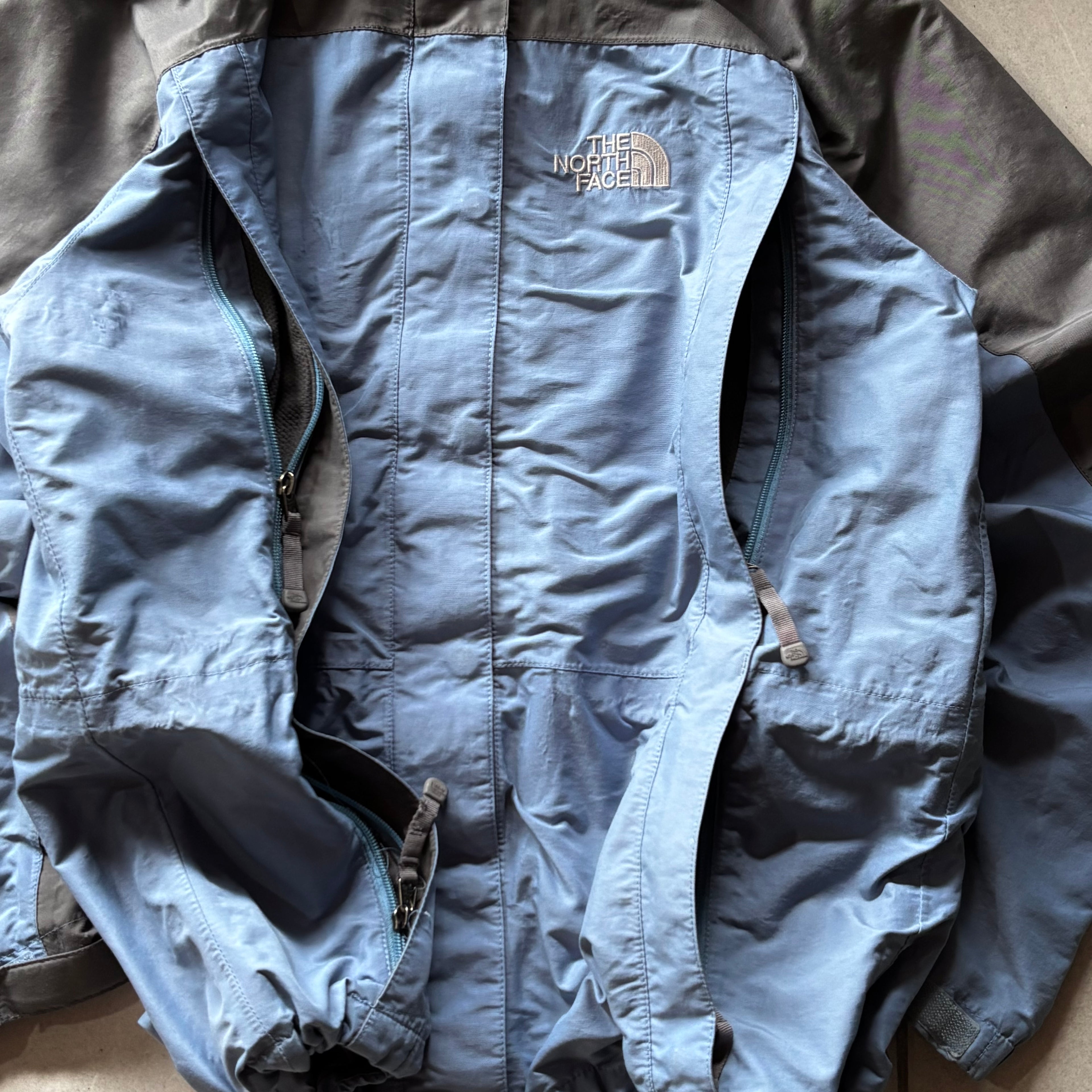 (L) THE NORTH FACE HY VENT COMPLETE