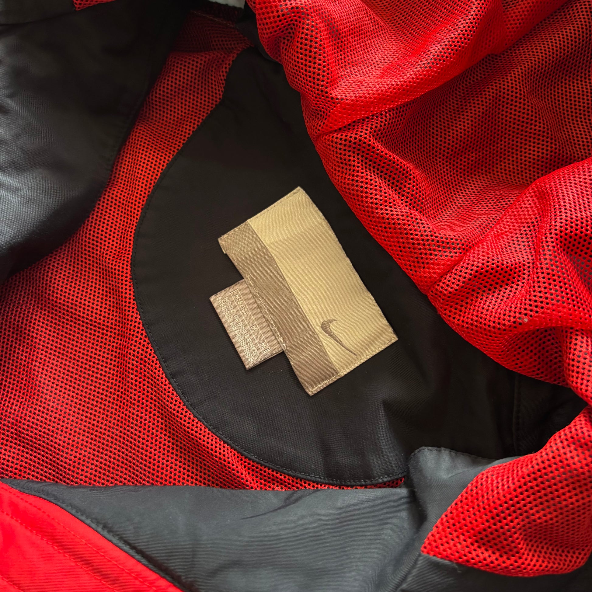 (M BOXY) VINTAGE WINDBREAKER NIKE 00's