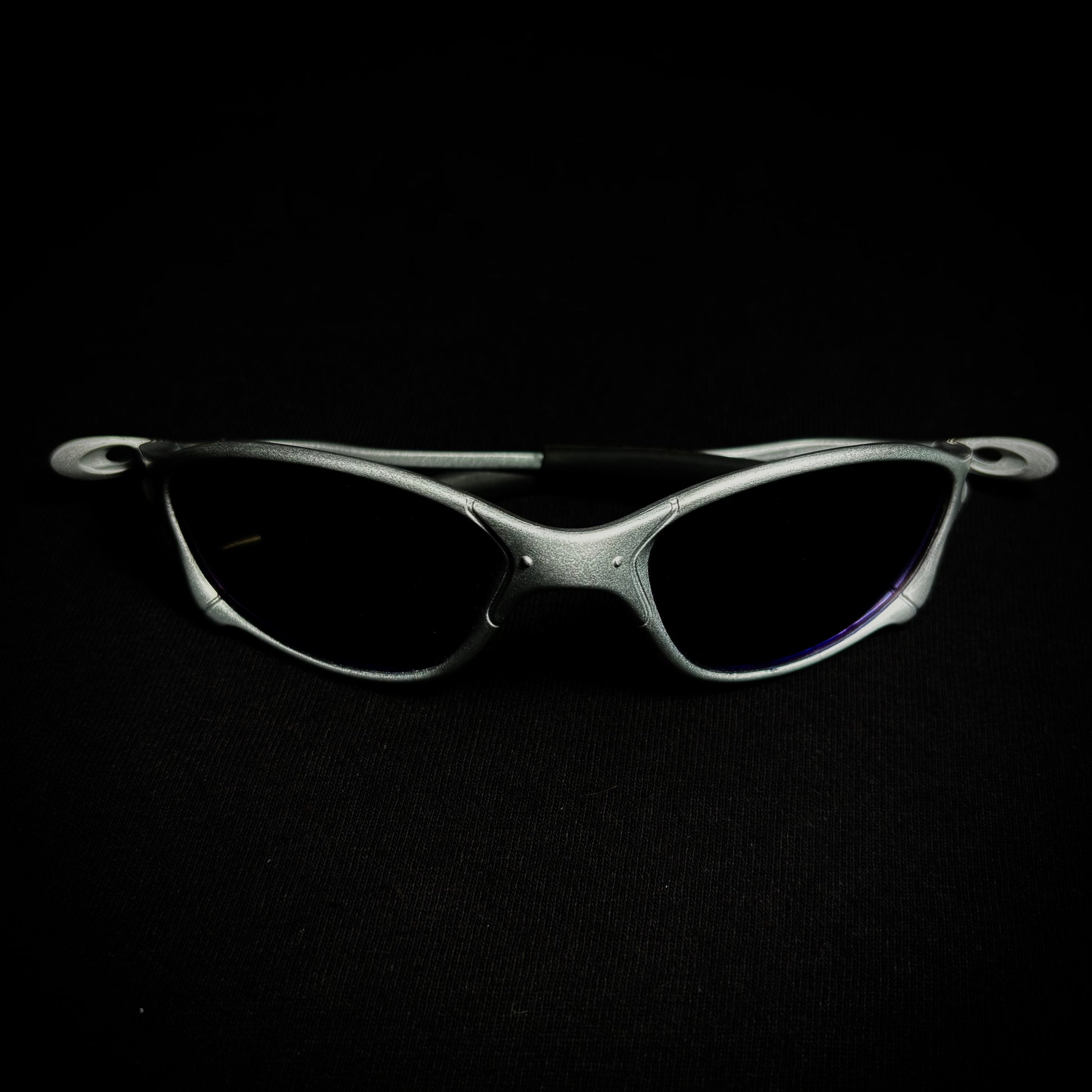 SUNGLASSES OAKLEY