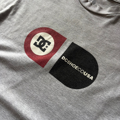 (M FIT L) DC T-SHIRT