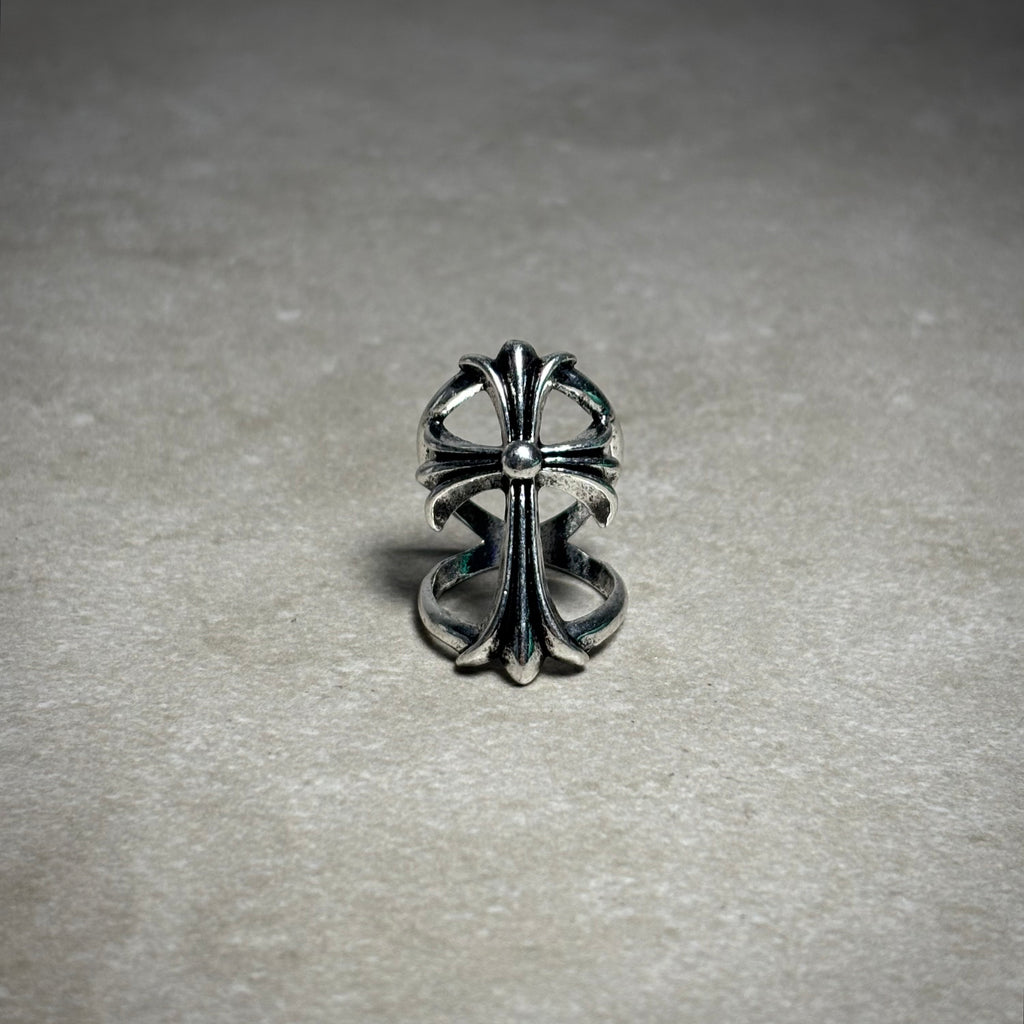 CHROME HEARTS CROSS ARMOR RING