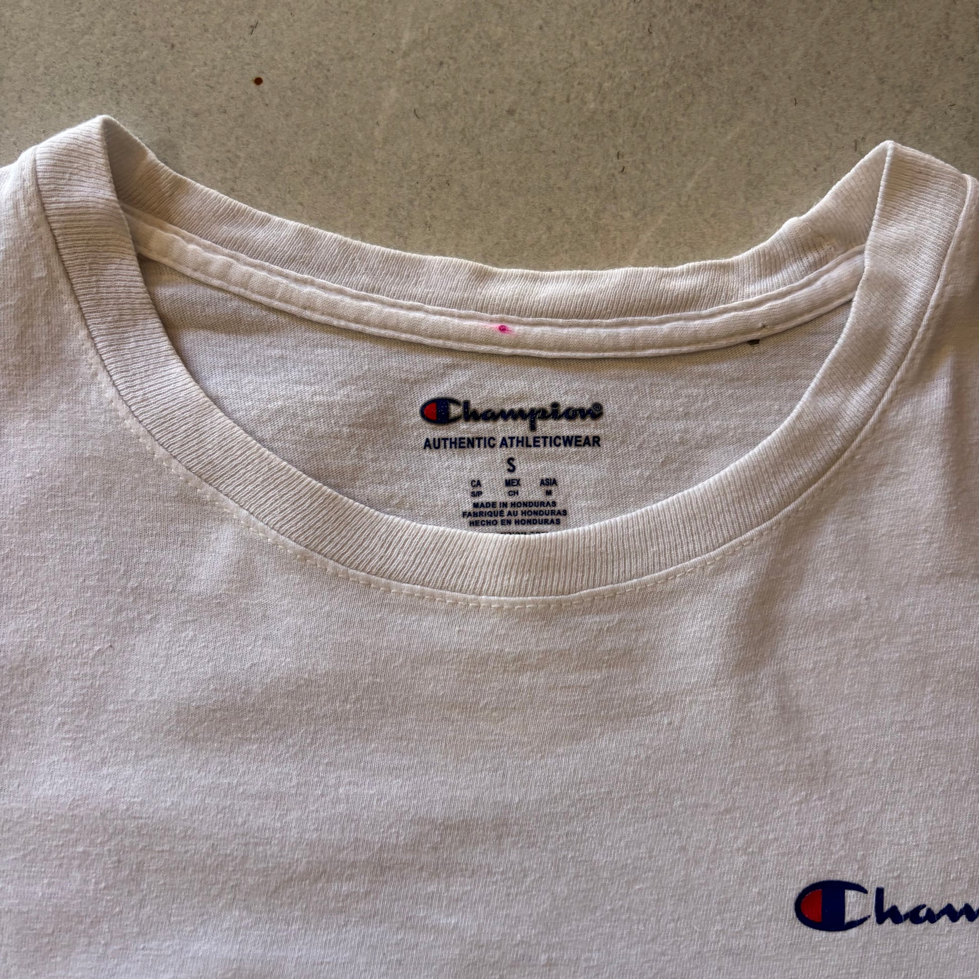 (S) CHAMPION FULL WHITE TEE