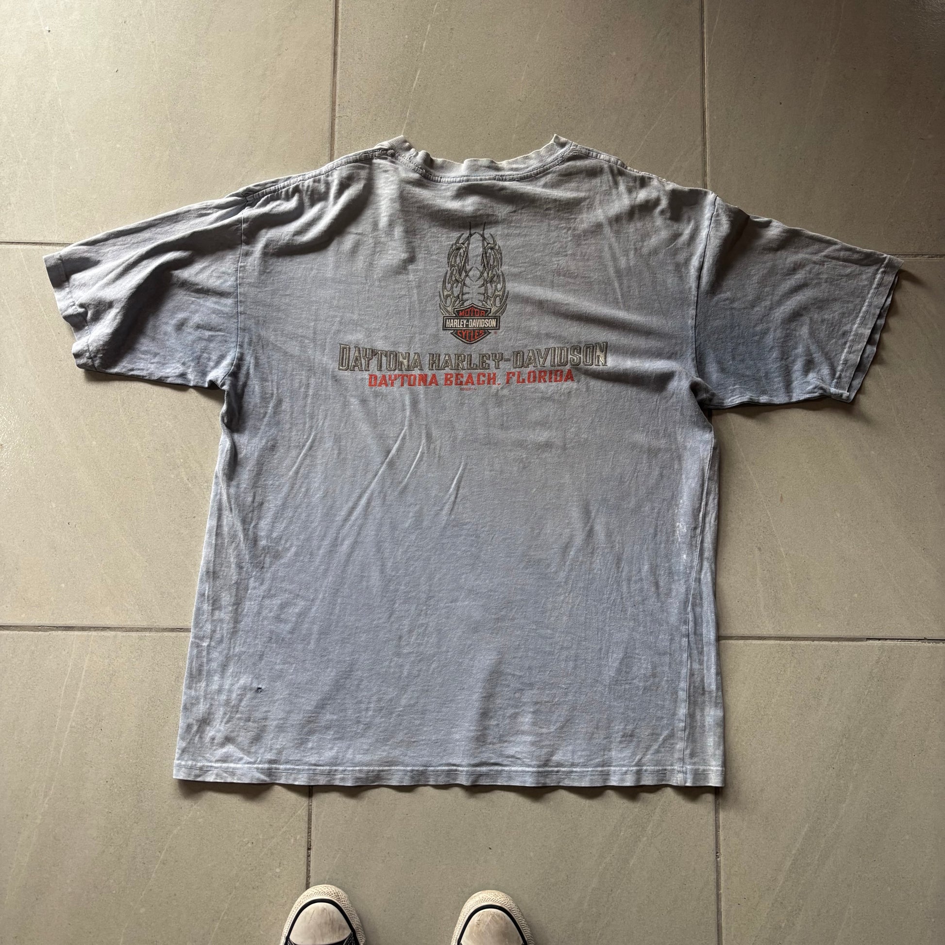 (Xl) HARLEY DAVIDSON Y2K SUN FADED