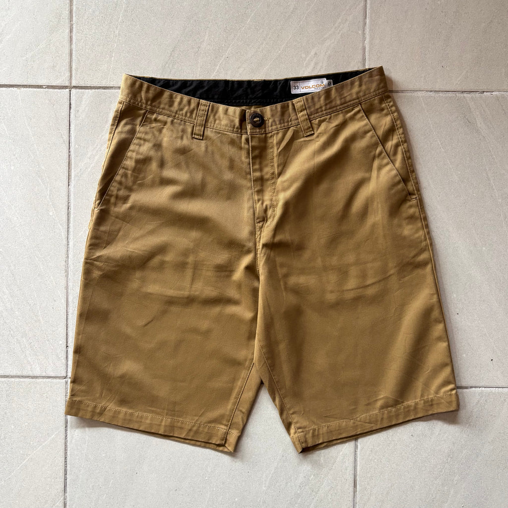(33) VOLCOM SHORT