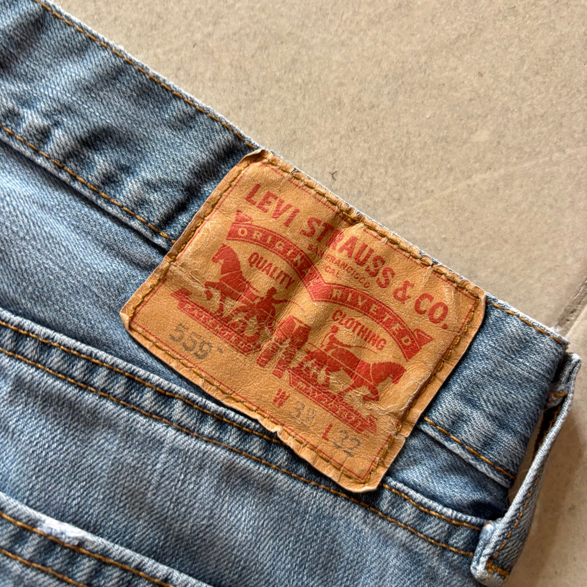 (32/32) LEVI'S 559 DENIM PANT