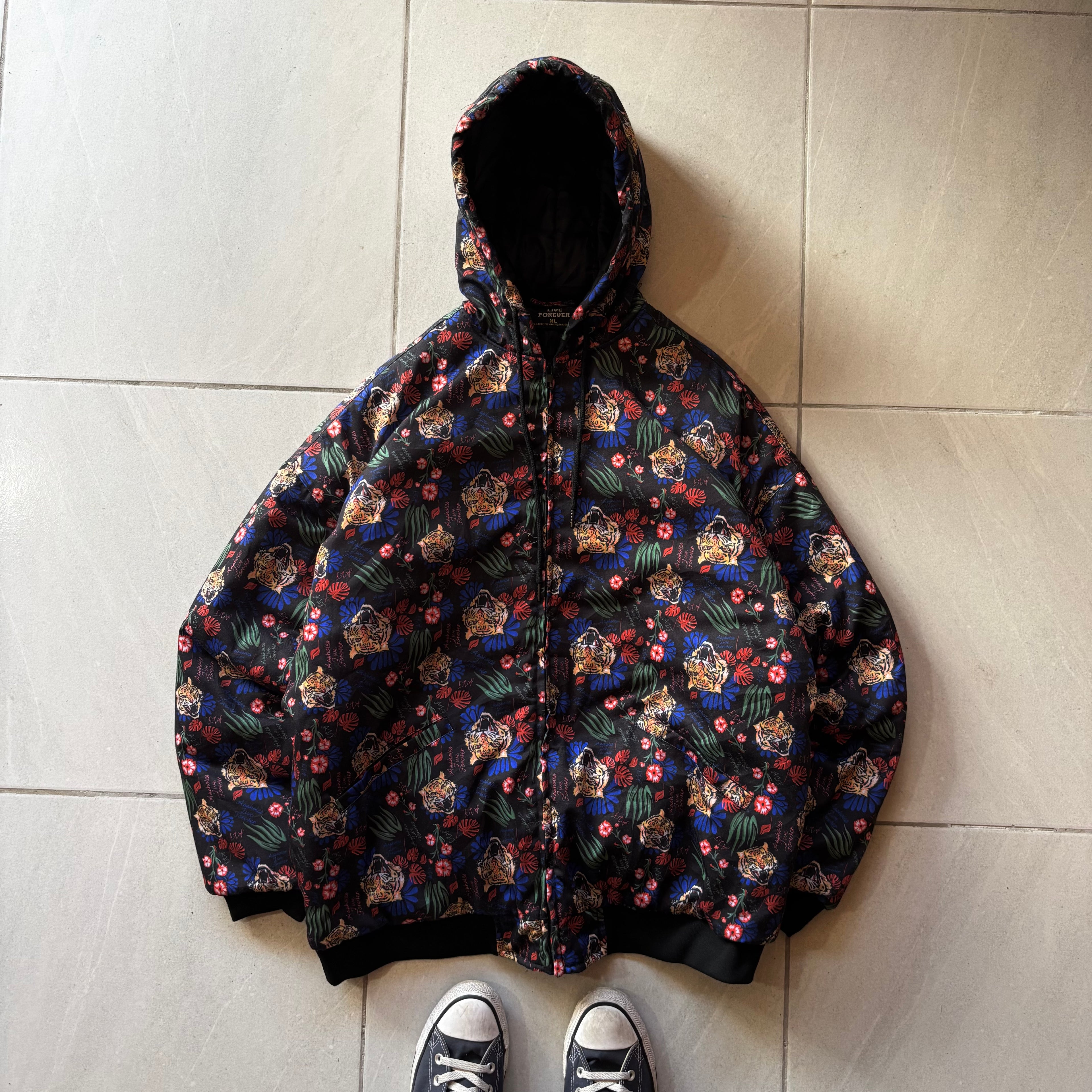 (Xl) LIVE FOREVER TYPE ED HARDY HOODIE BOMBER