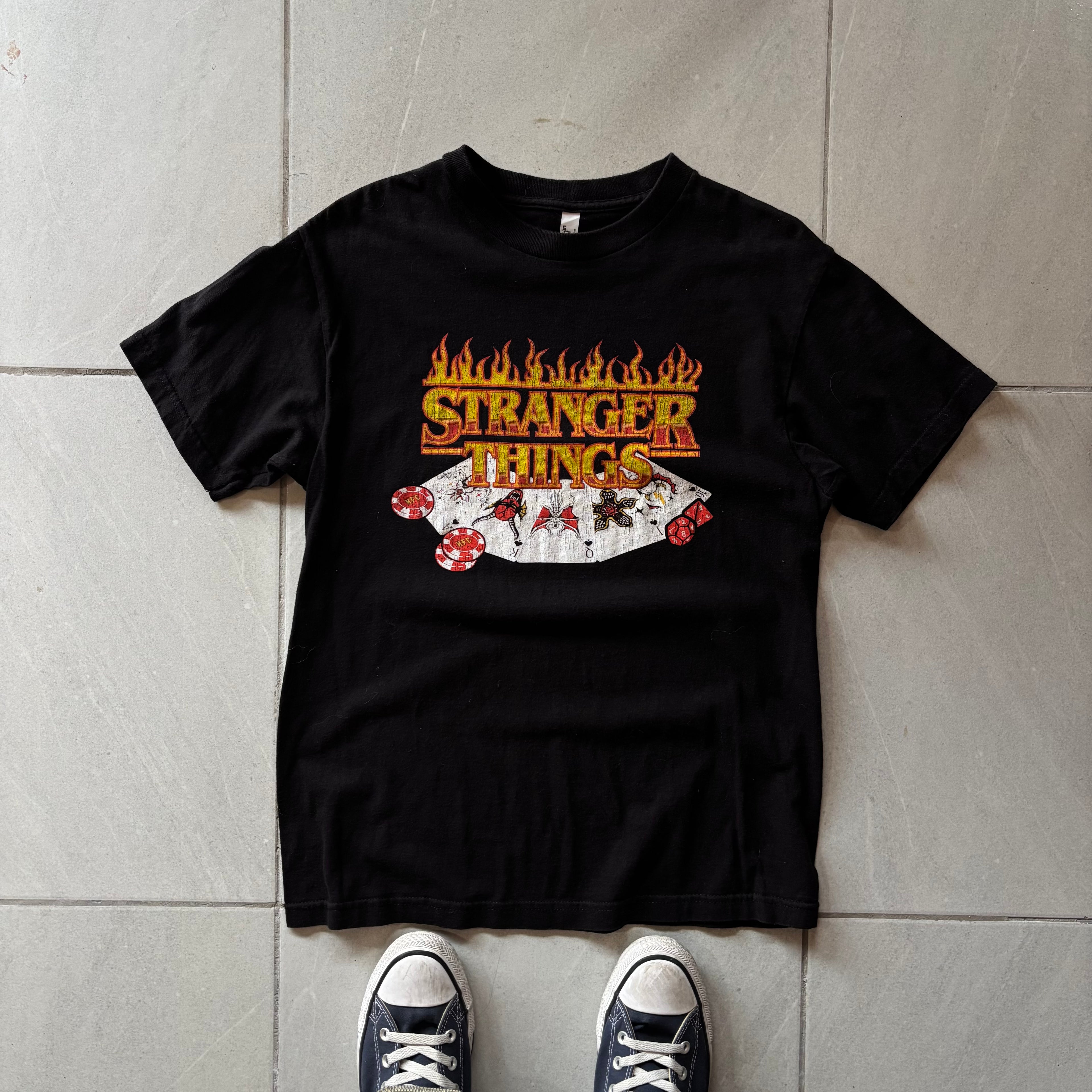 (M) STRANGER THINGS TEE