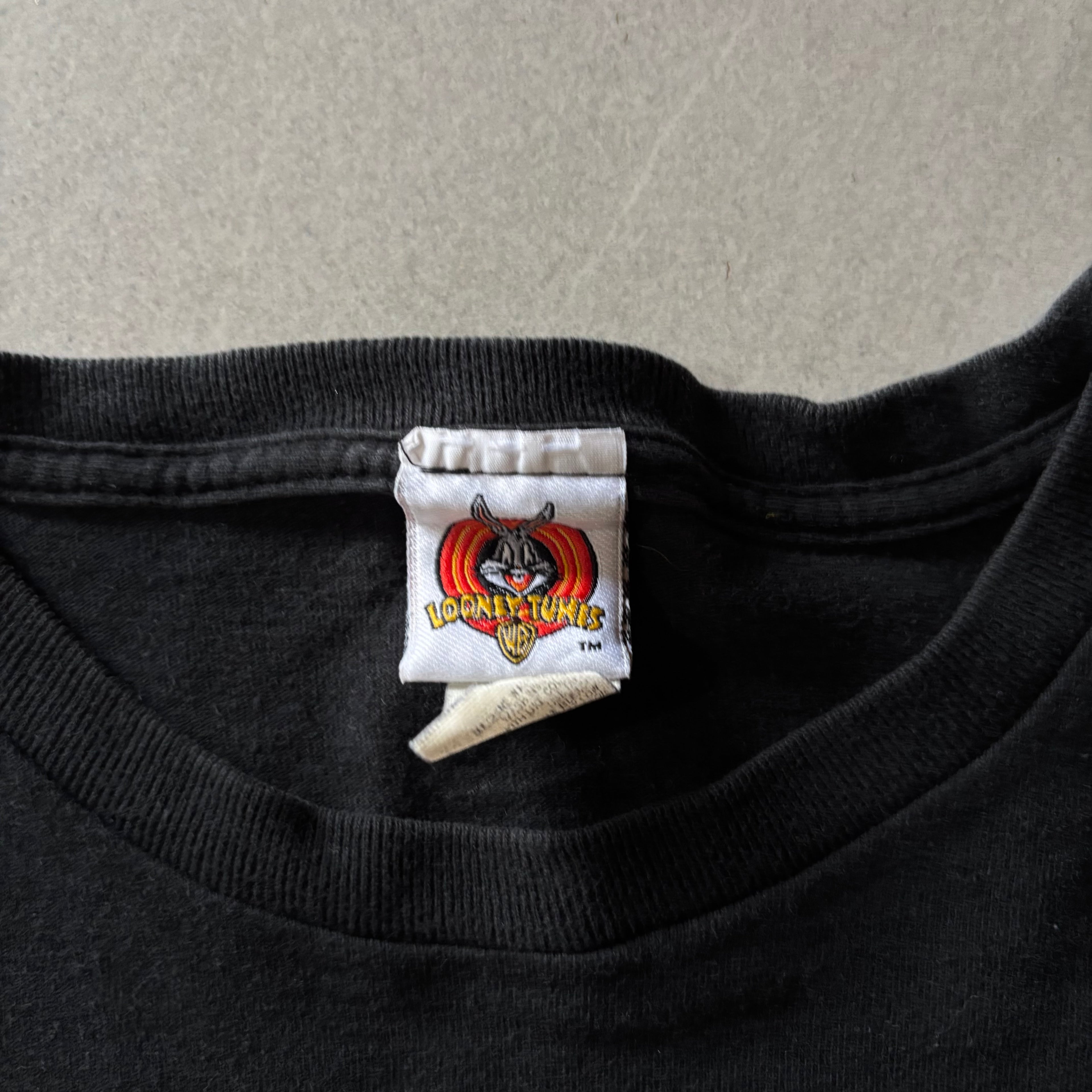 (Xl) LOONEY TUNES VINTAGE TEE