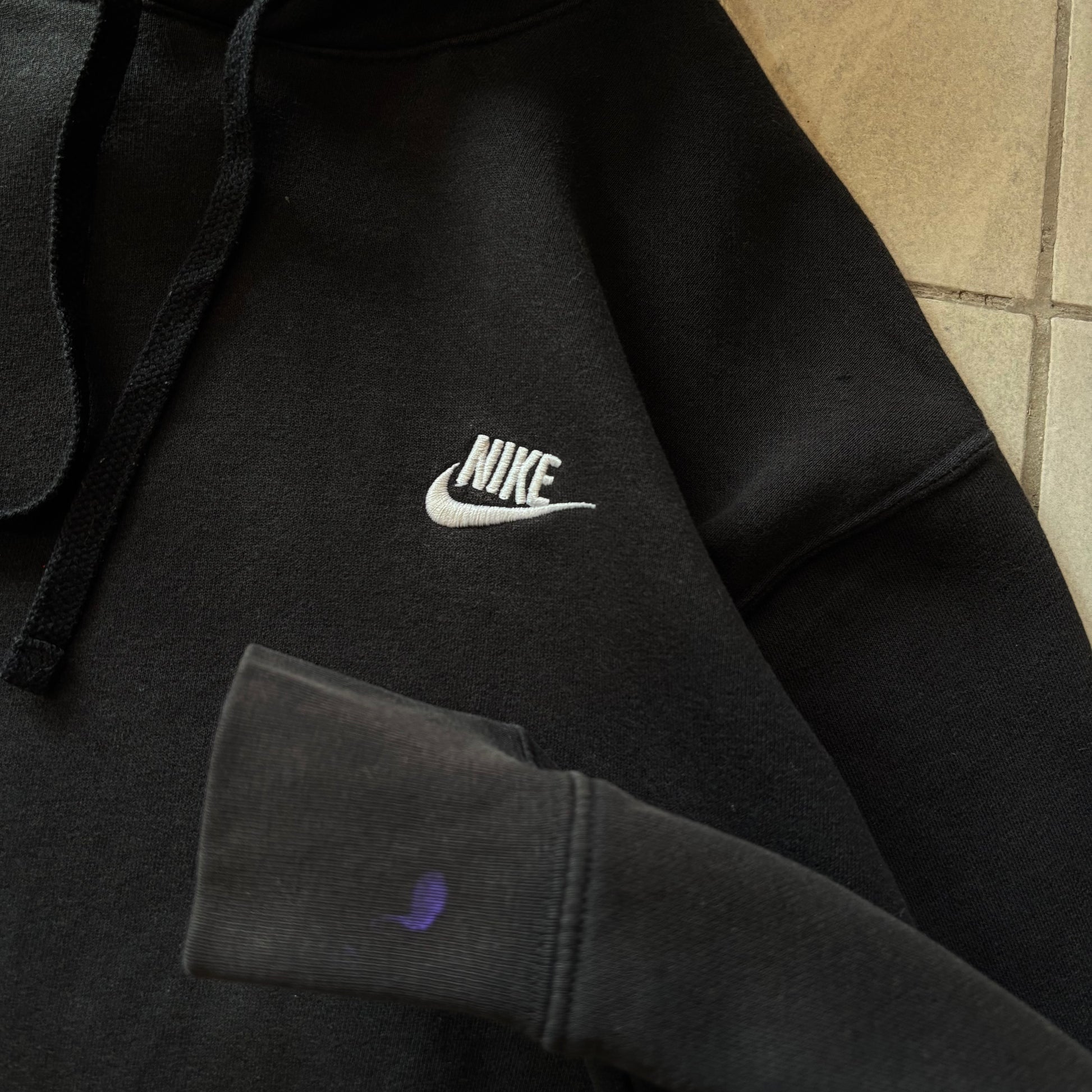 (M) NIKE HOODIE BLACK
