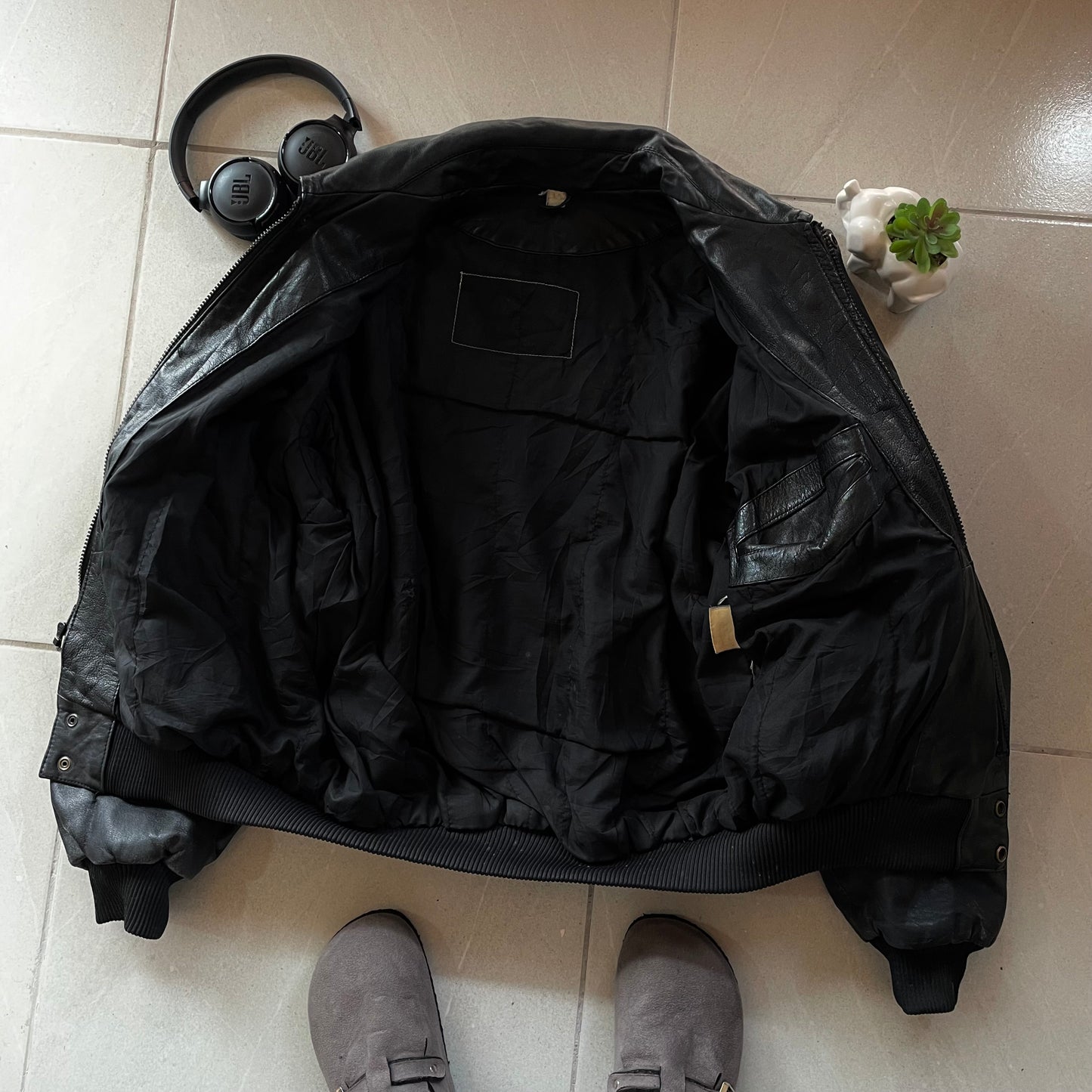 (M fit L Boxy) Military - Leather Jacket - Perfect Fit