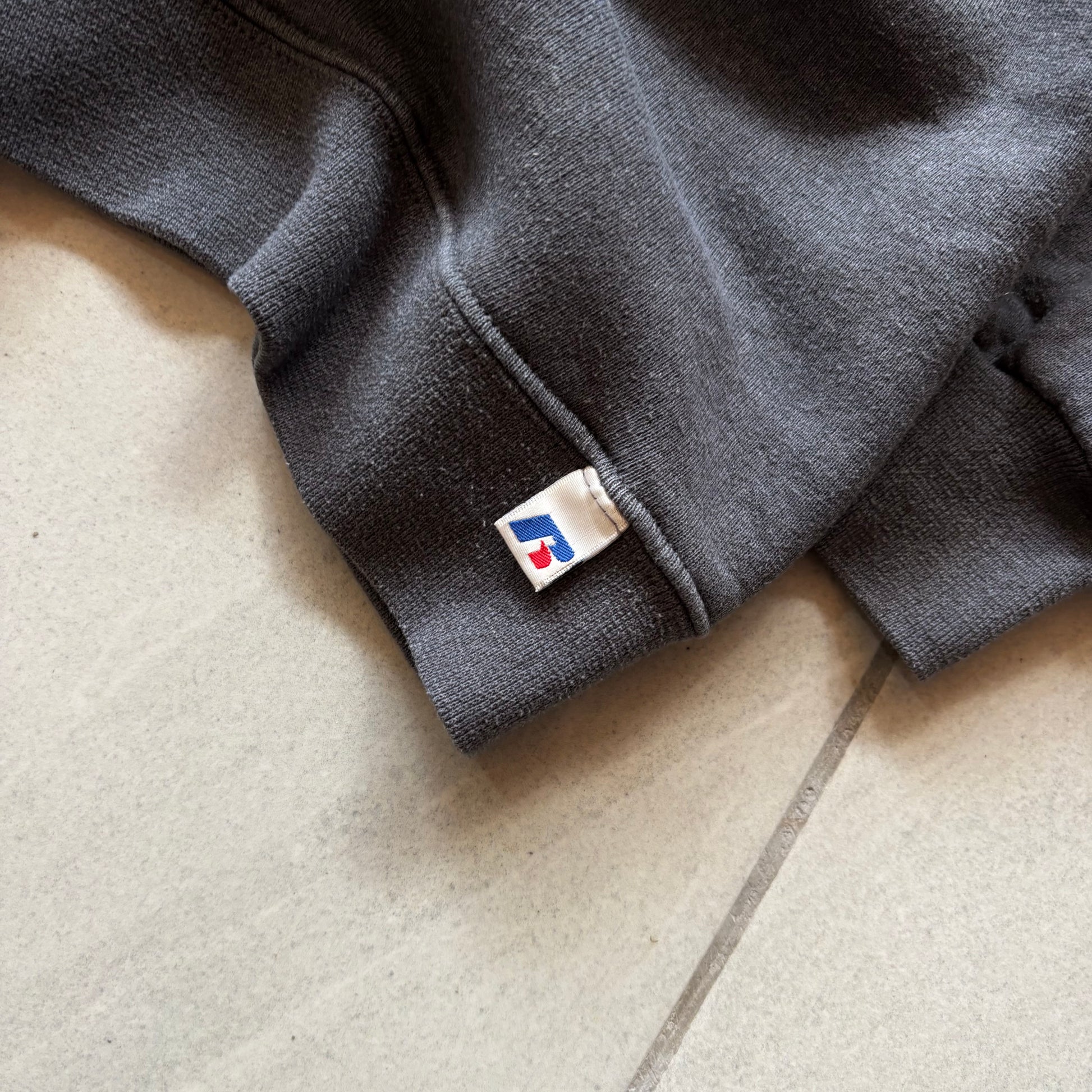 (M BOXY) 00's RUSSELL CREWNECK
