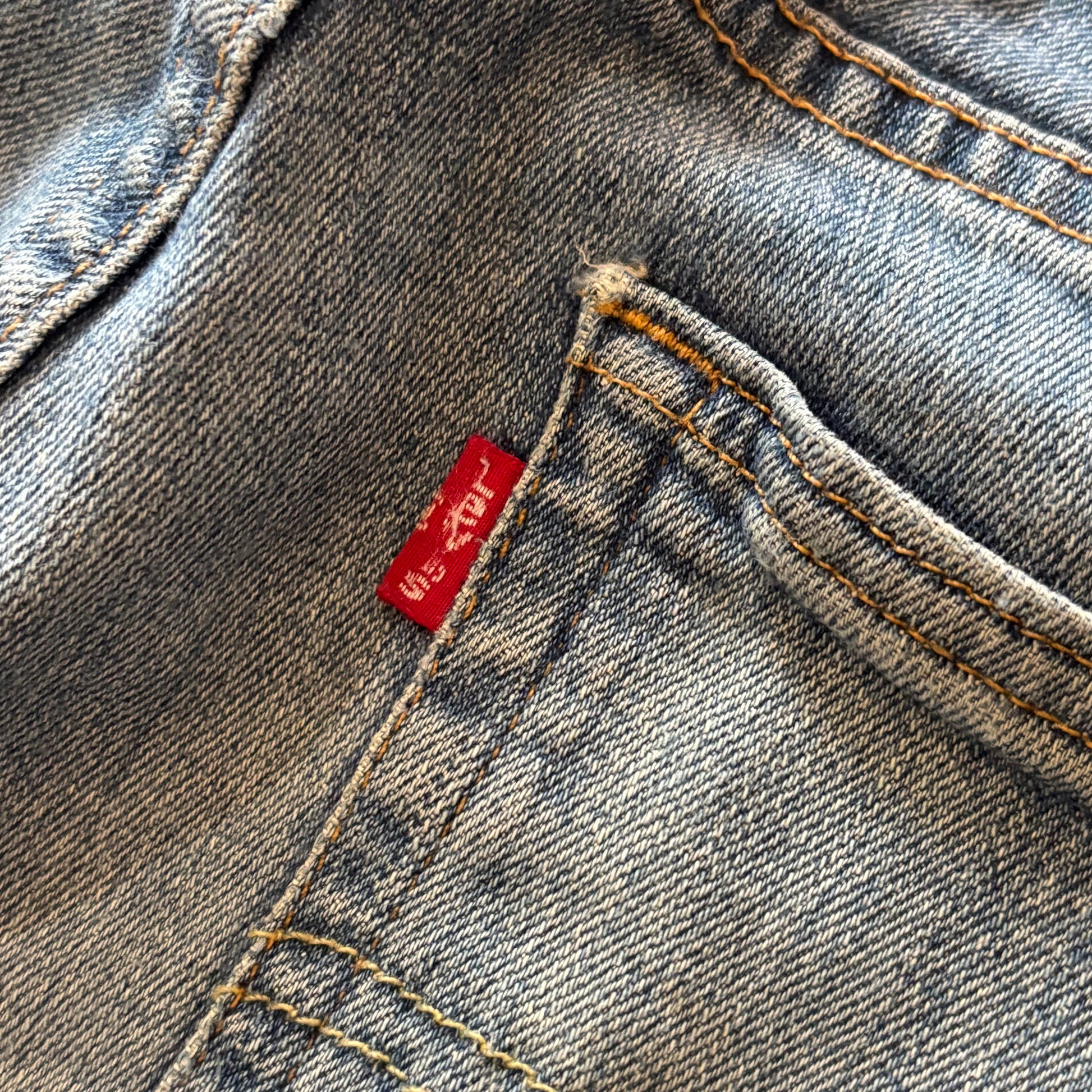 (32/32) LEVI'S 511 DENIM PANT