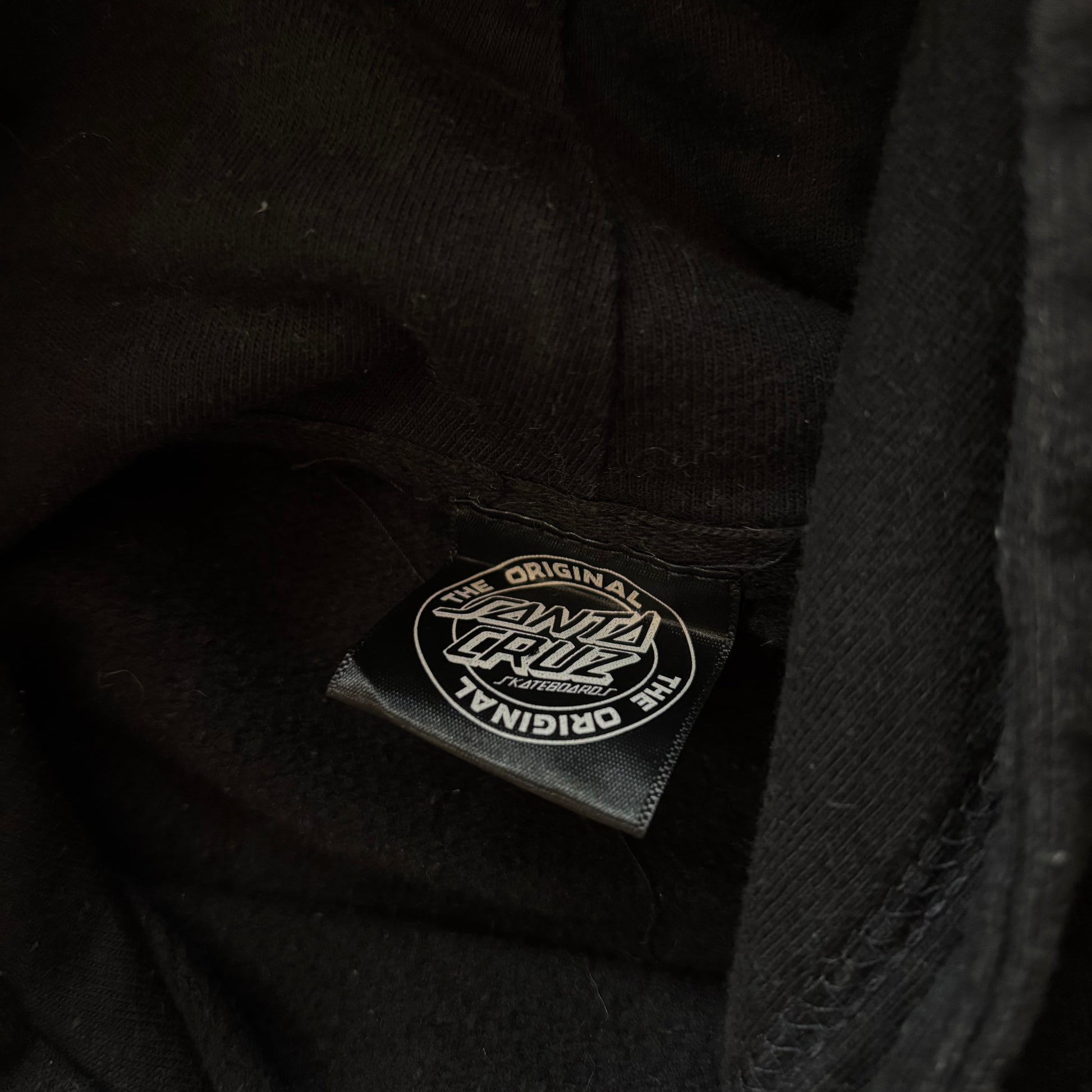 (XS) SANTA CRUZ HOODIE BLACK