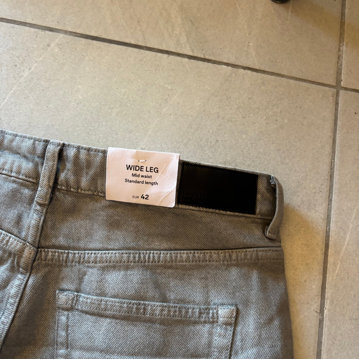 (32/32) CYA BAGGY JEANS - NEW