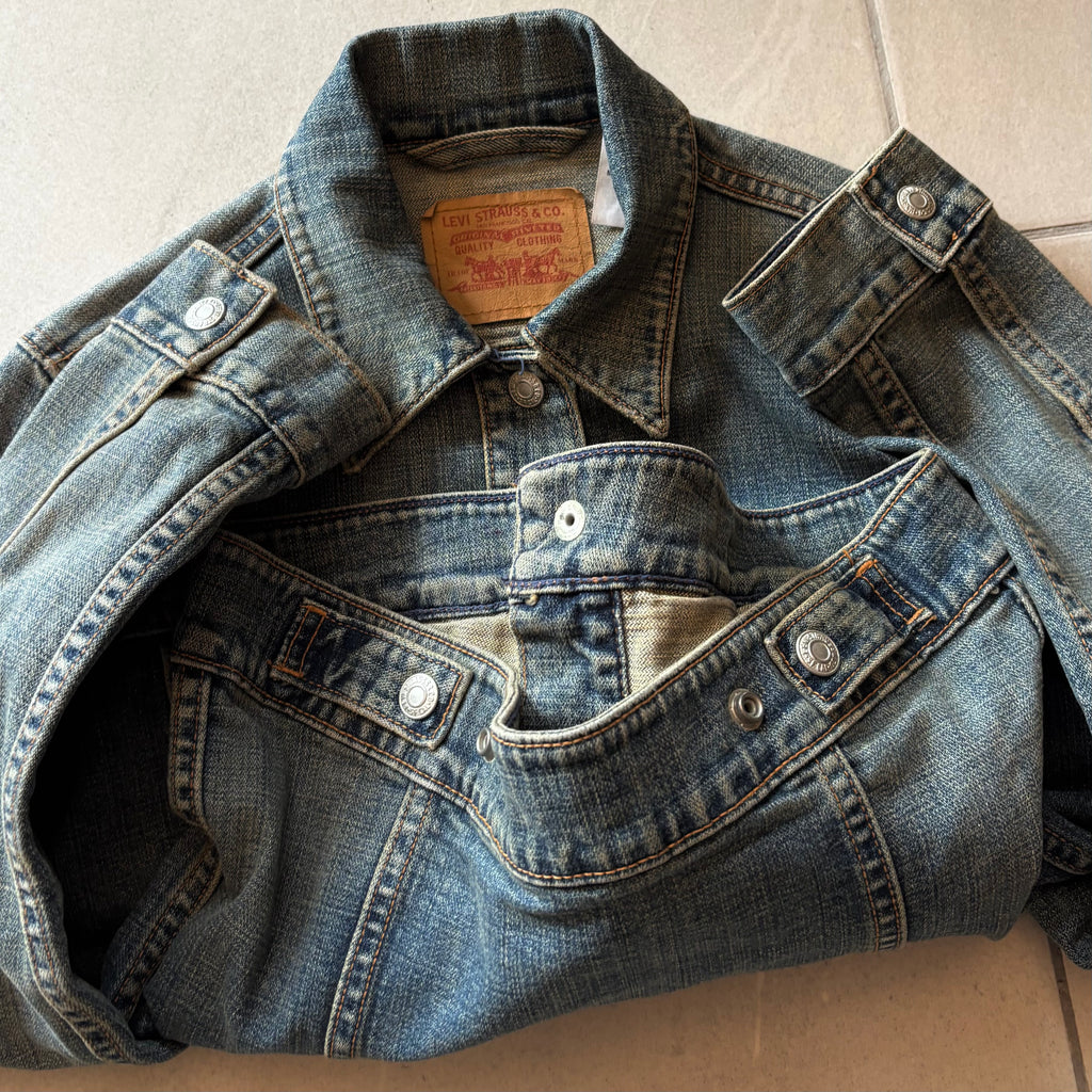 (S) LEVI'S DENIM JACKET