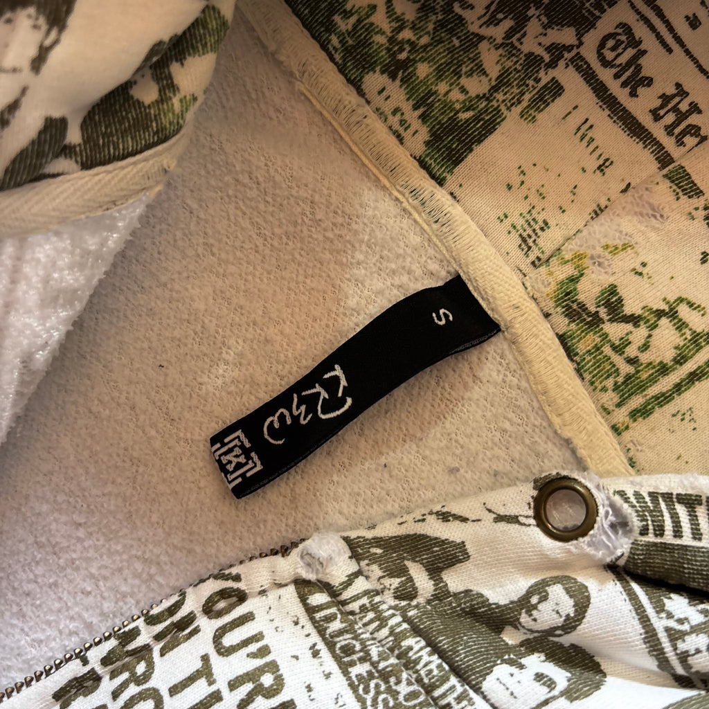 (M) GRAPHIC HOODIE K