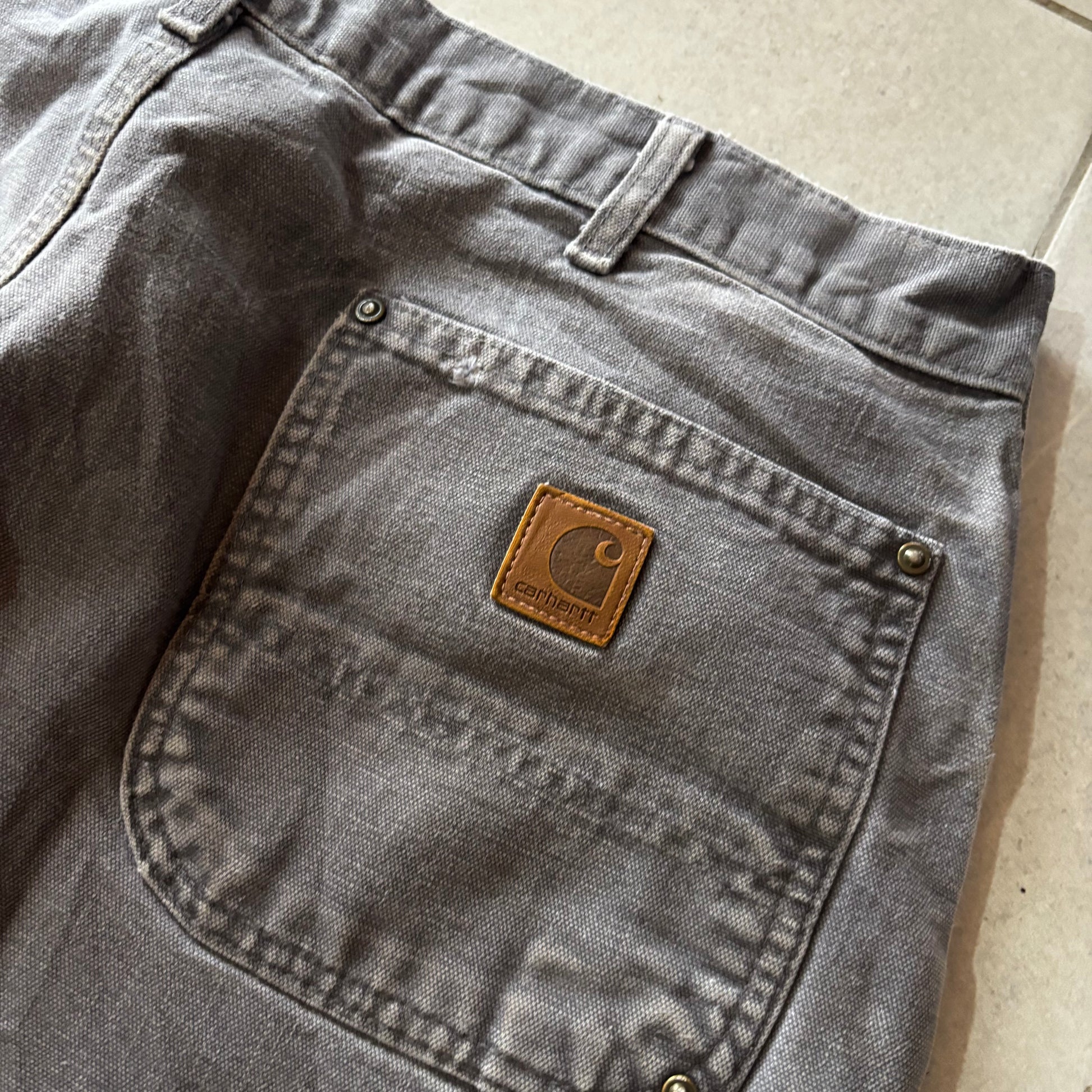 (38/30) CARHARTT DOUBLE KNEE GVL