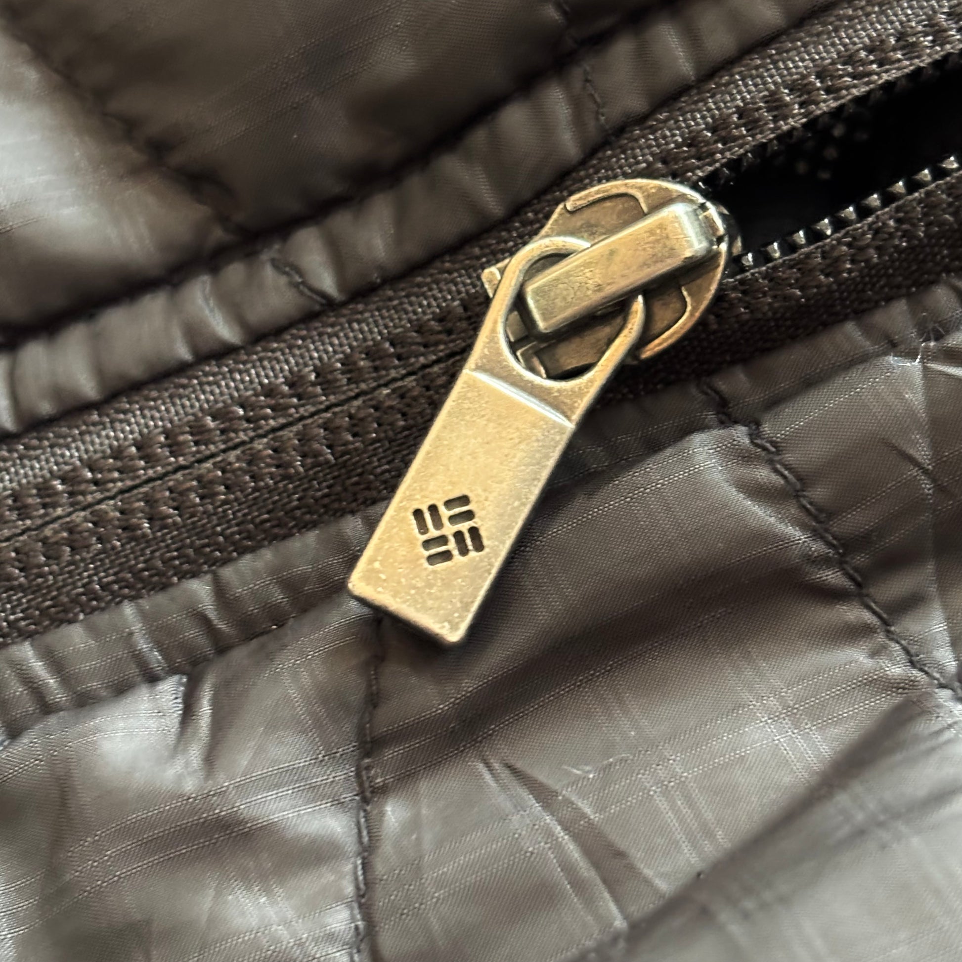 (L) COLUMBIA PUFFER SKI THERMAL -  NEW