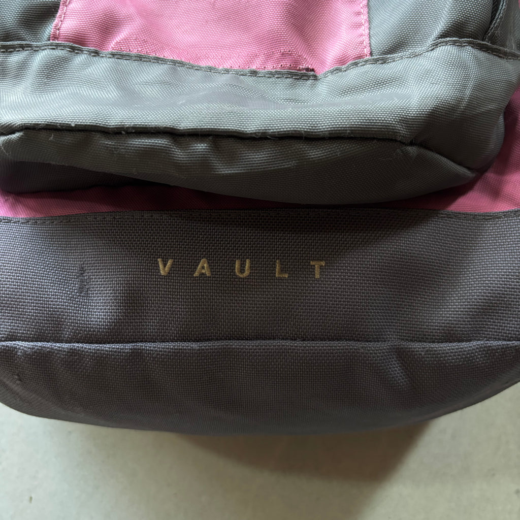 THE NORTH FACE VAULT BACKPACK