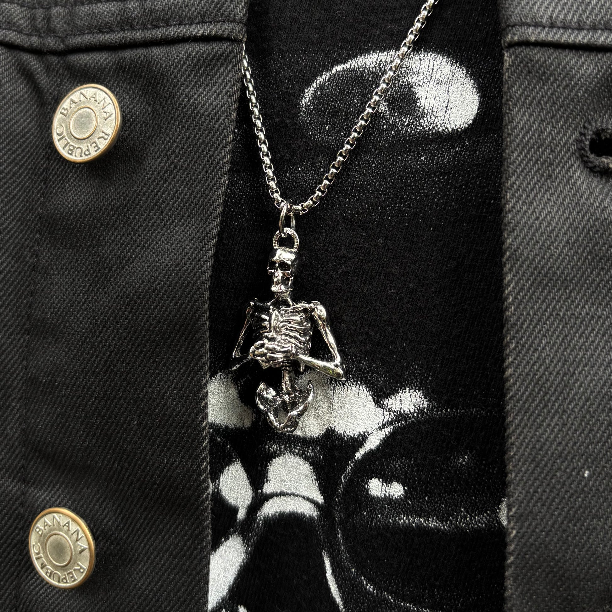 SKELETON NECKLACE