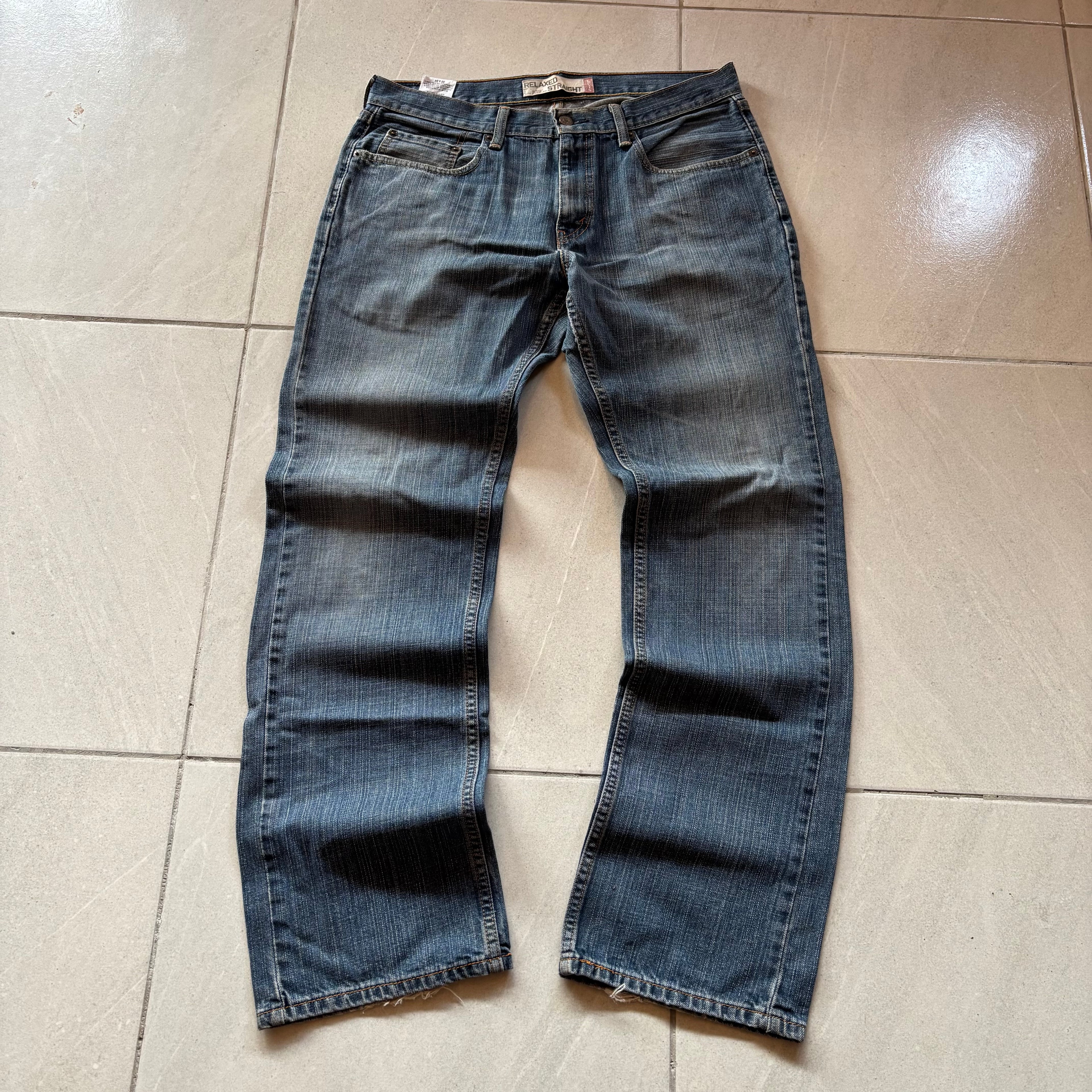 (33/34) LEVI'S 559 DENIM JEANS