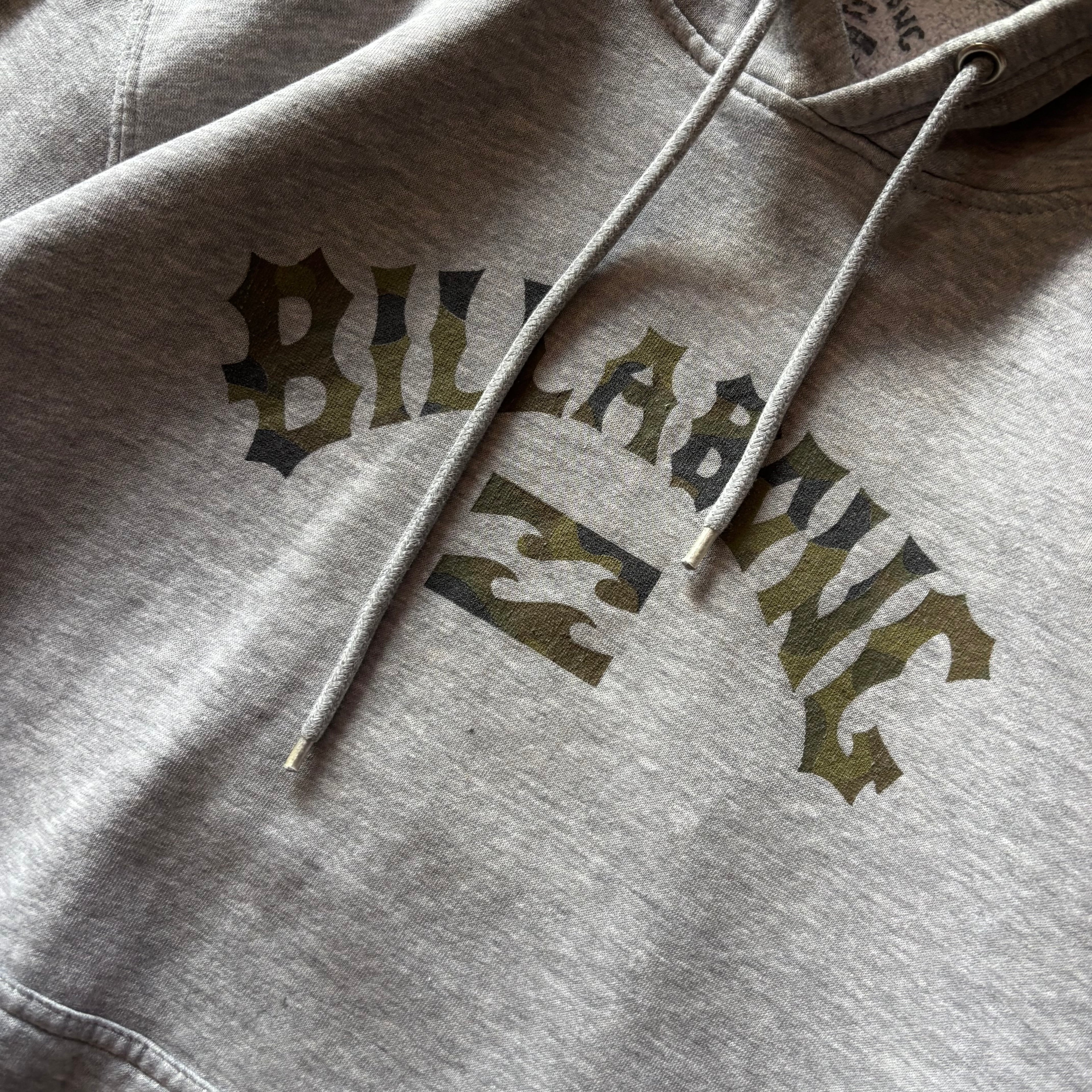 (L) BILLABONG HOODIE BASIC