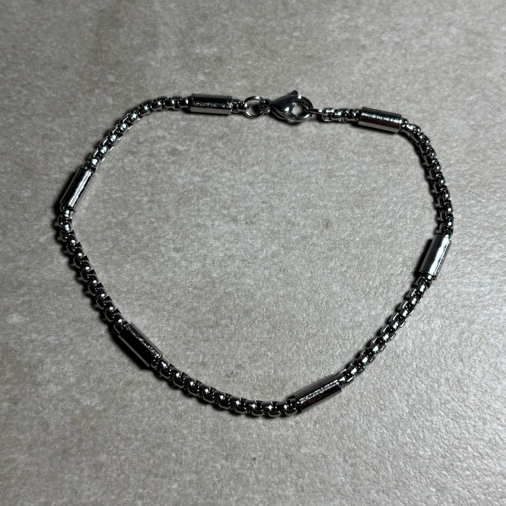 PULSERA PLATEADA BASICA