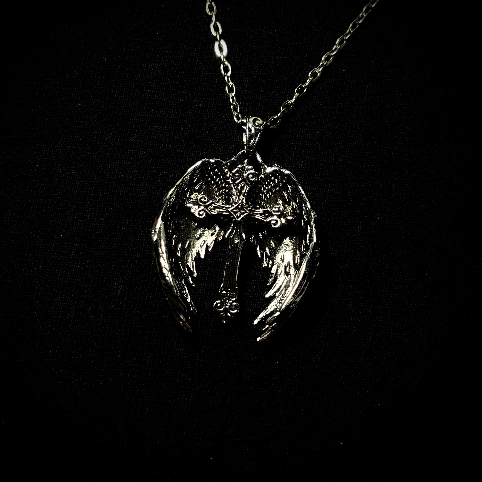 ANGEL CROSS NECKLACE
