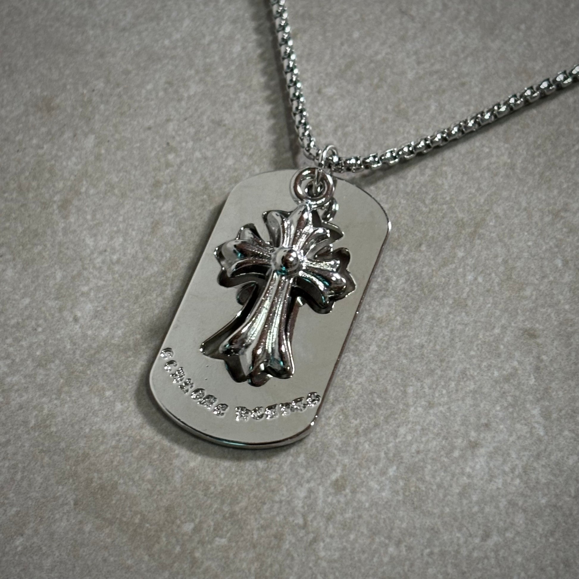 CHROME HEARTS CROSS NECKLACE