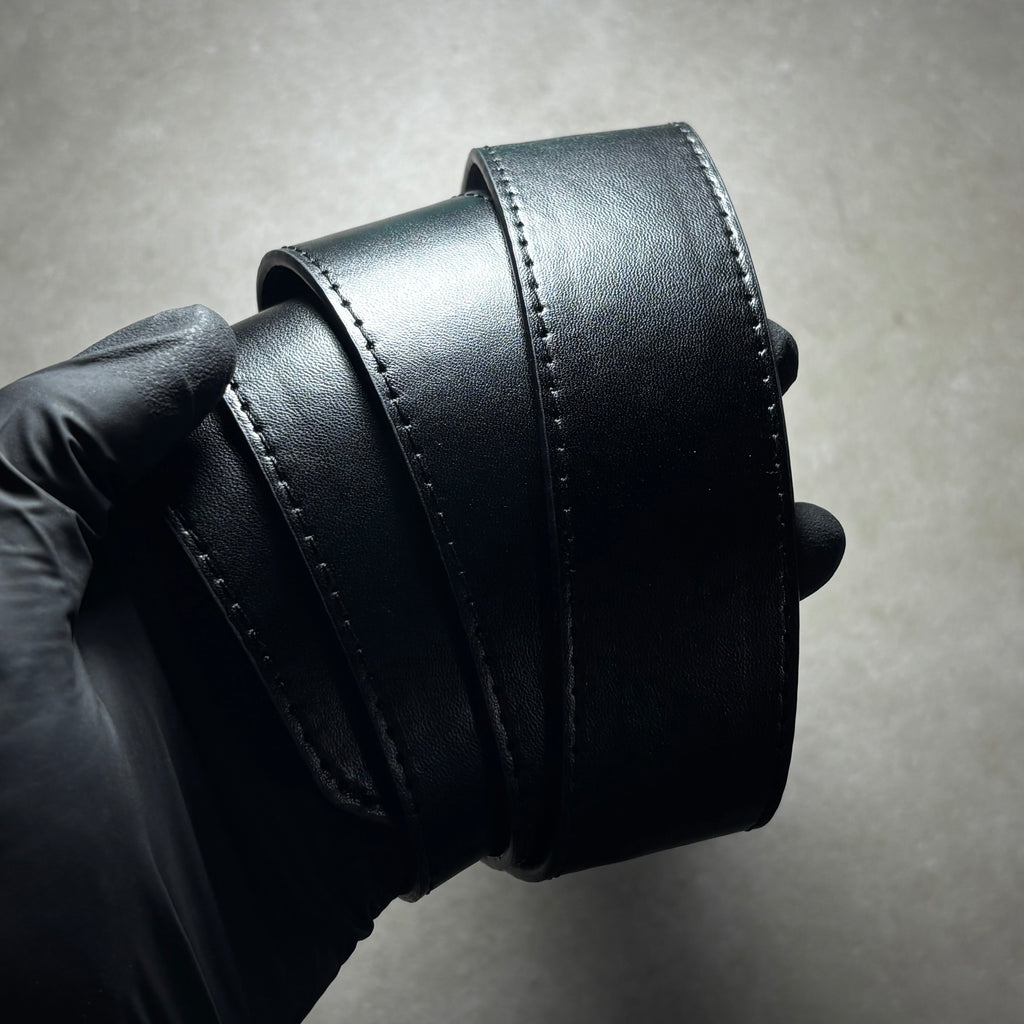 HEARTS LOVE LEATHER BELT