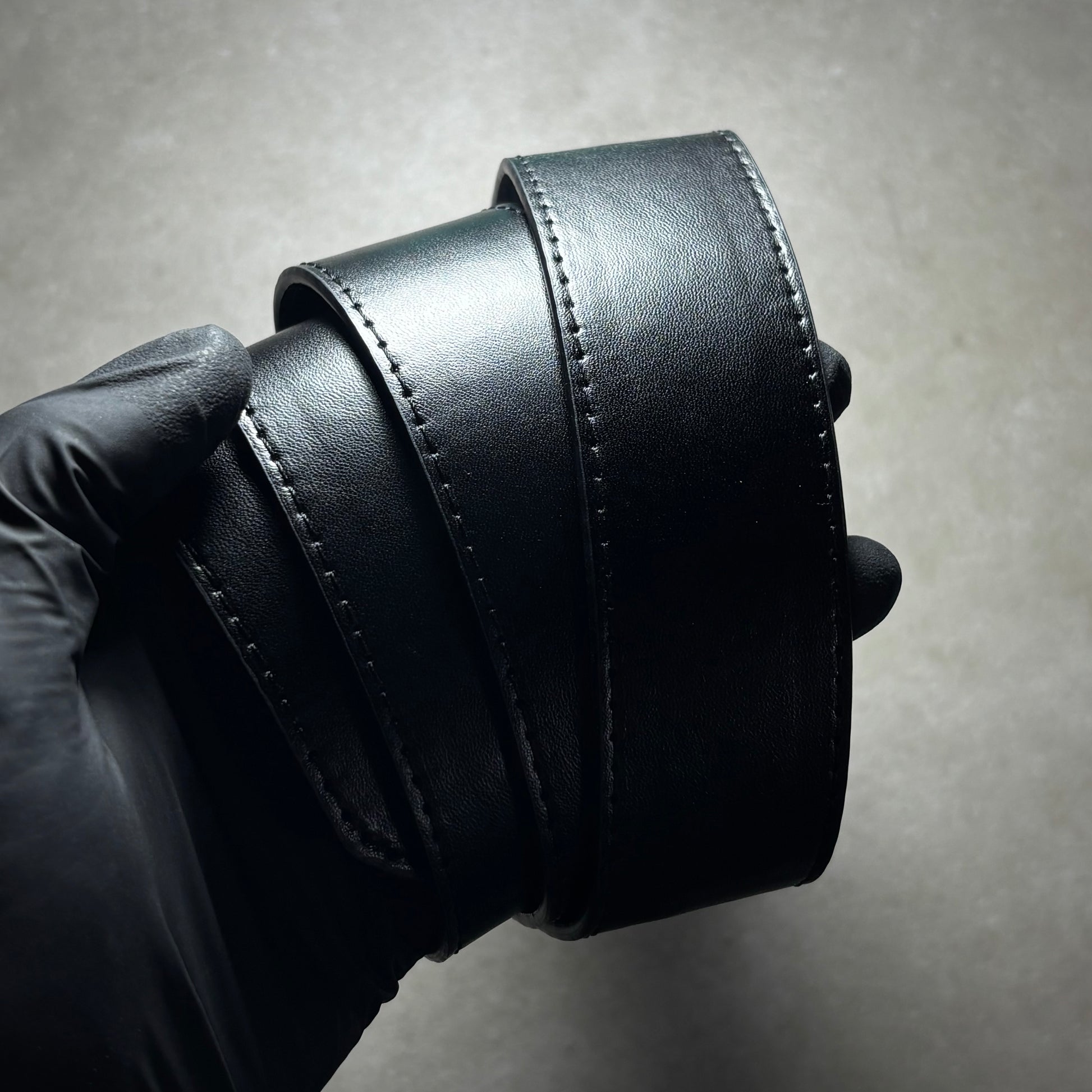 HEARTS LOVE LEATHER BELT