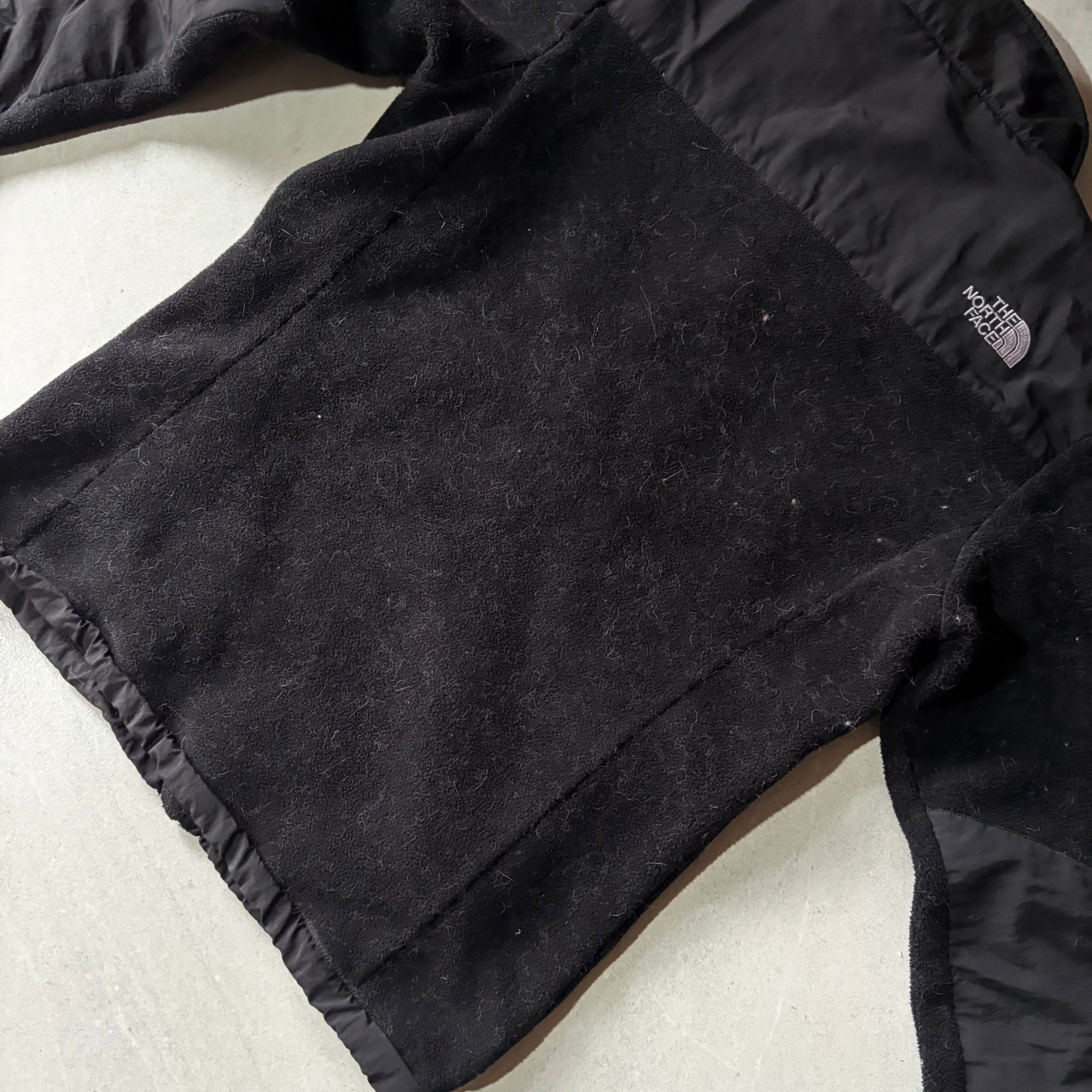(L) THE NORTH FACE FLEECE JACKET