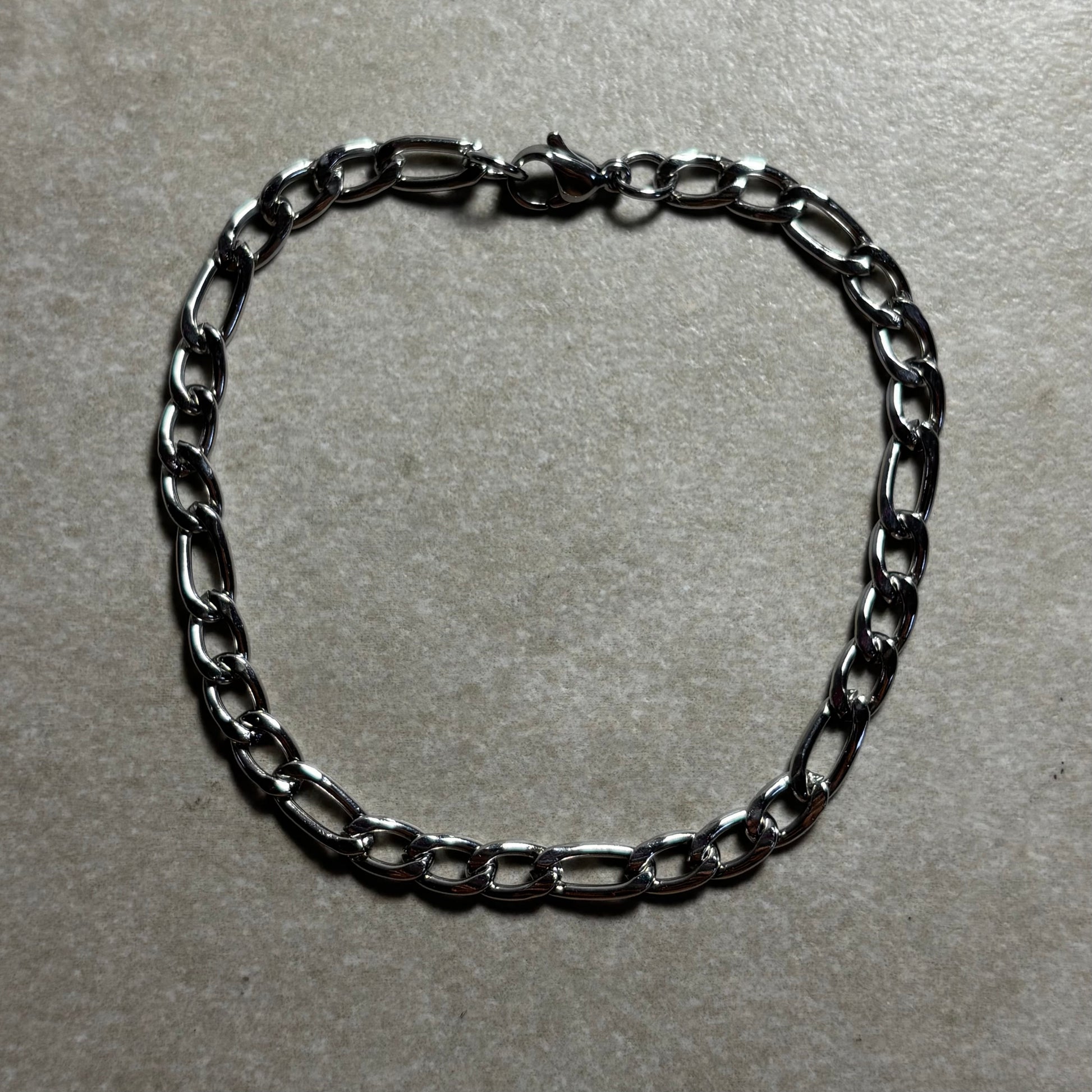 PULSERA PLATEADA BASICA