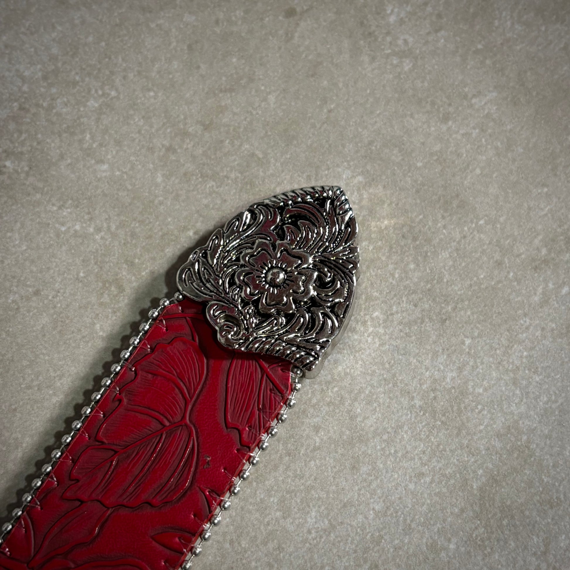 FLOWERS LEATHER RED BELT