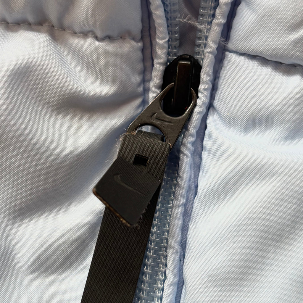 (M) VINTAGE NIKE 00's PUFFER JACKET - PLUMAS - SKY BLUE