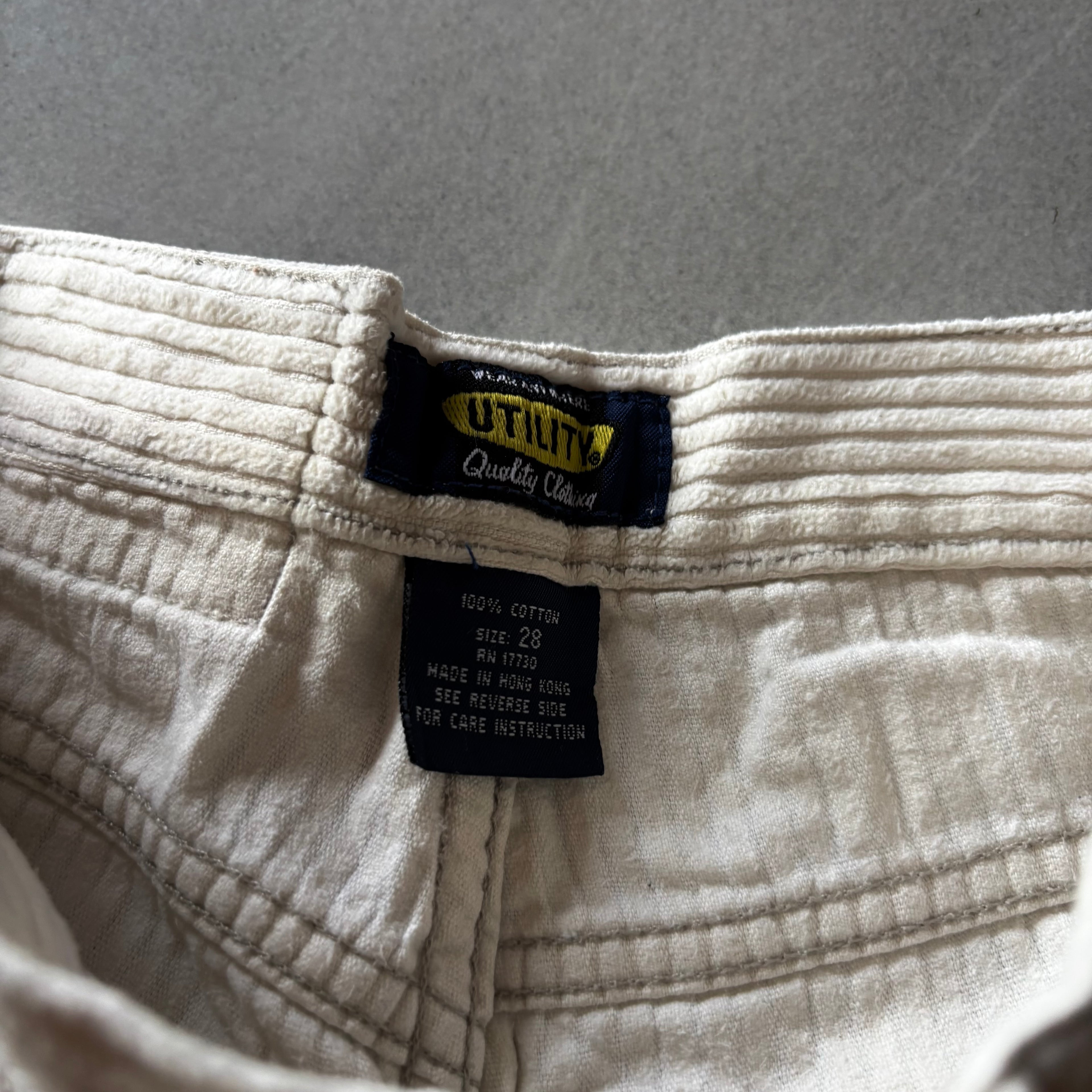 (28) SHORT UTILITY CORDEROY