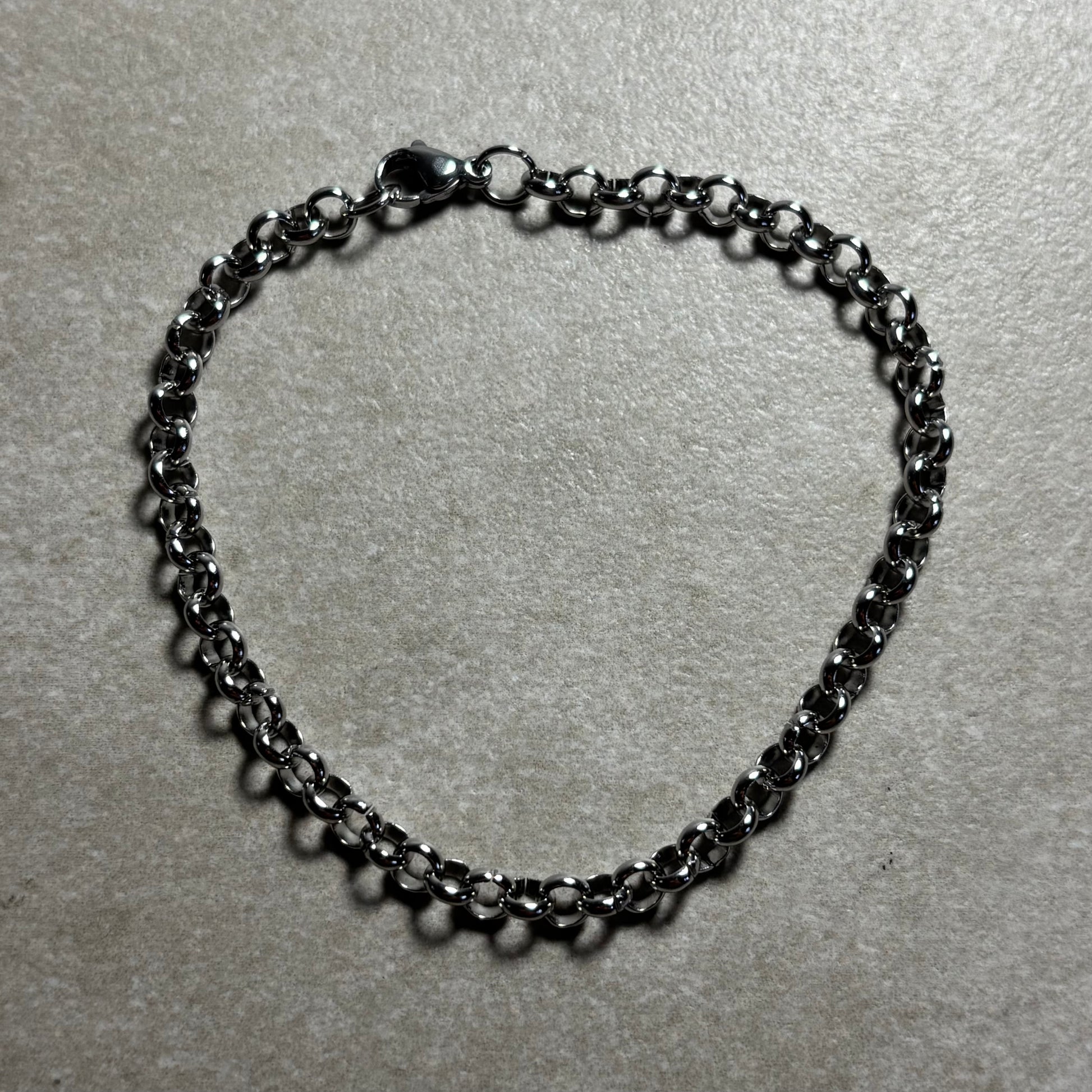 PULSERA PLATEADA BASICA