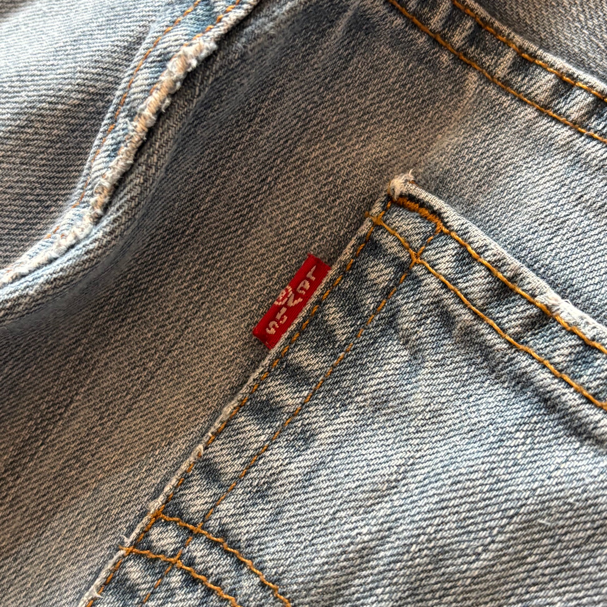 (32/32) LEVI'S 559 DENIM PANT