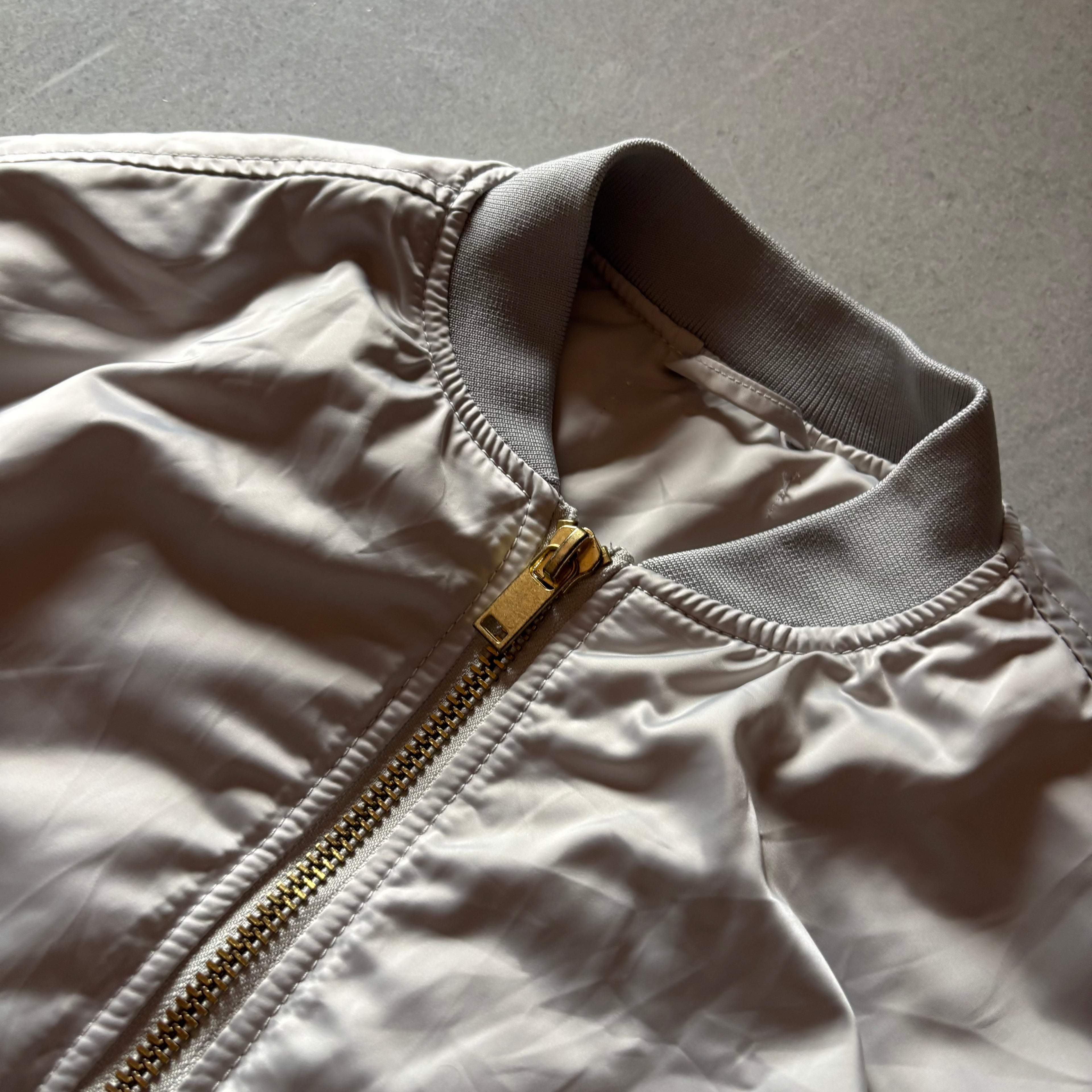 (L) RANDOM BOMBER JACKET
