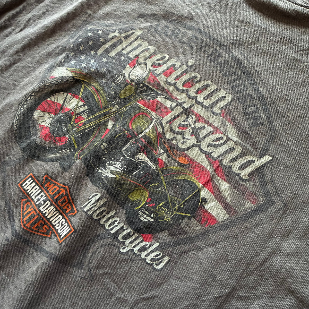 (L) HARLEY DAVISON AMERICAN LEGEND